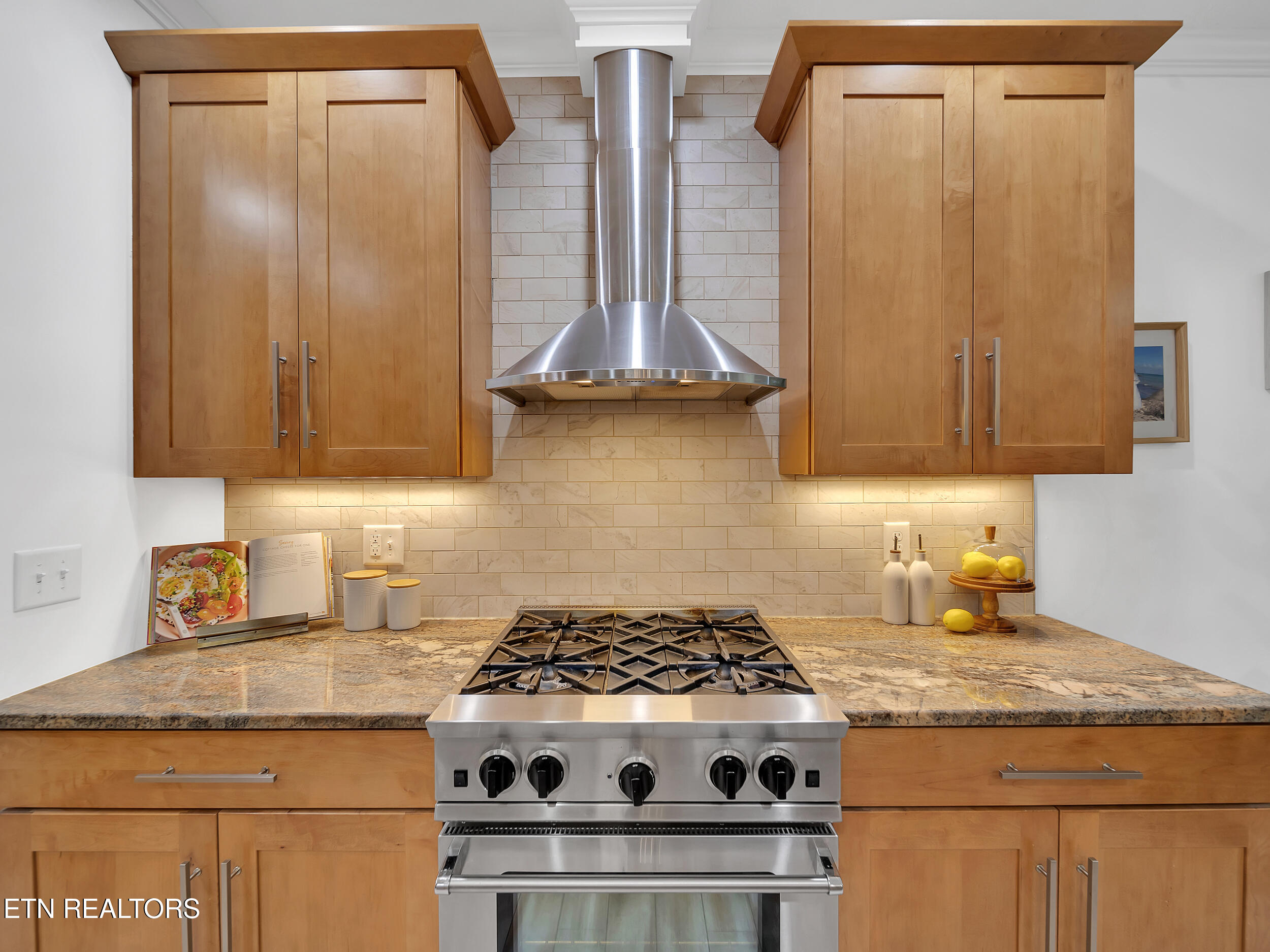 2317 Hickory Crest Lane Property Photo 42