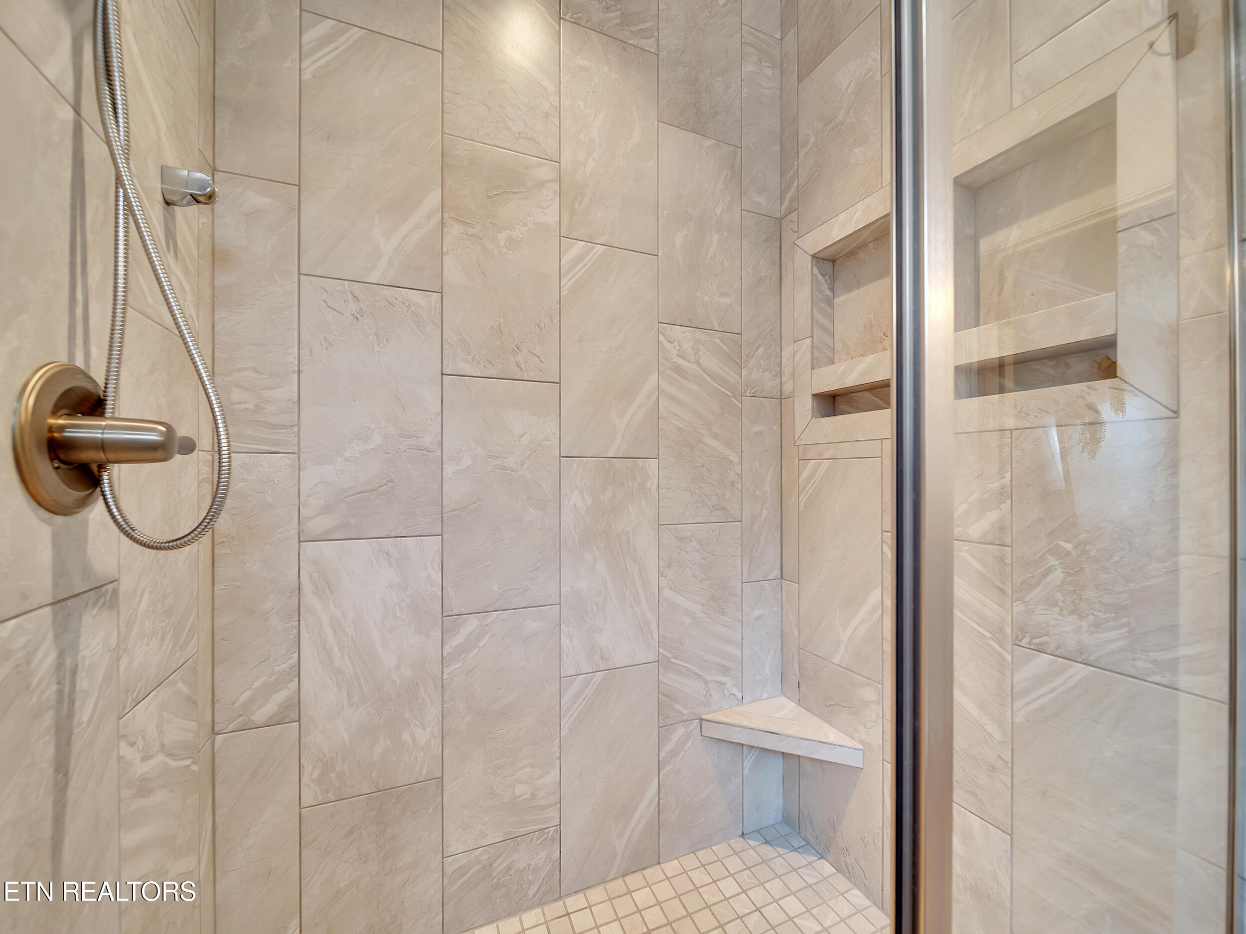 2317 Hickory Crest Lane Property Photo 48