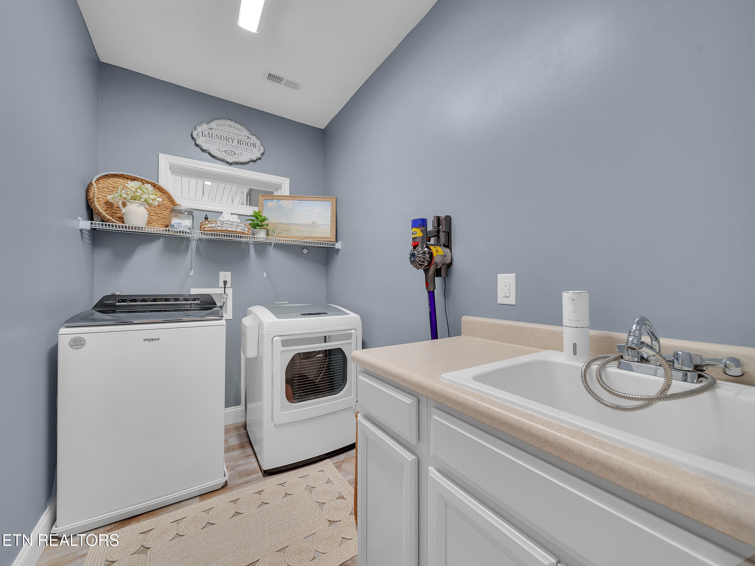 2317 Hickory Crest Lane Property Photo 49