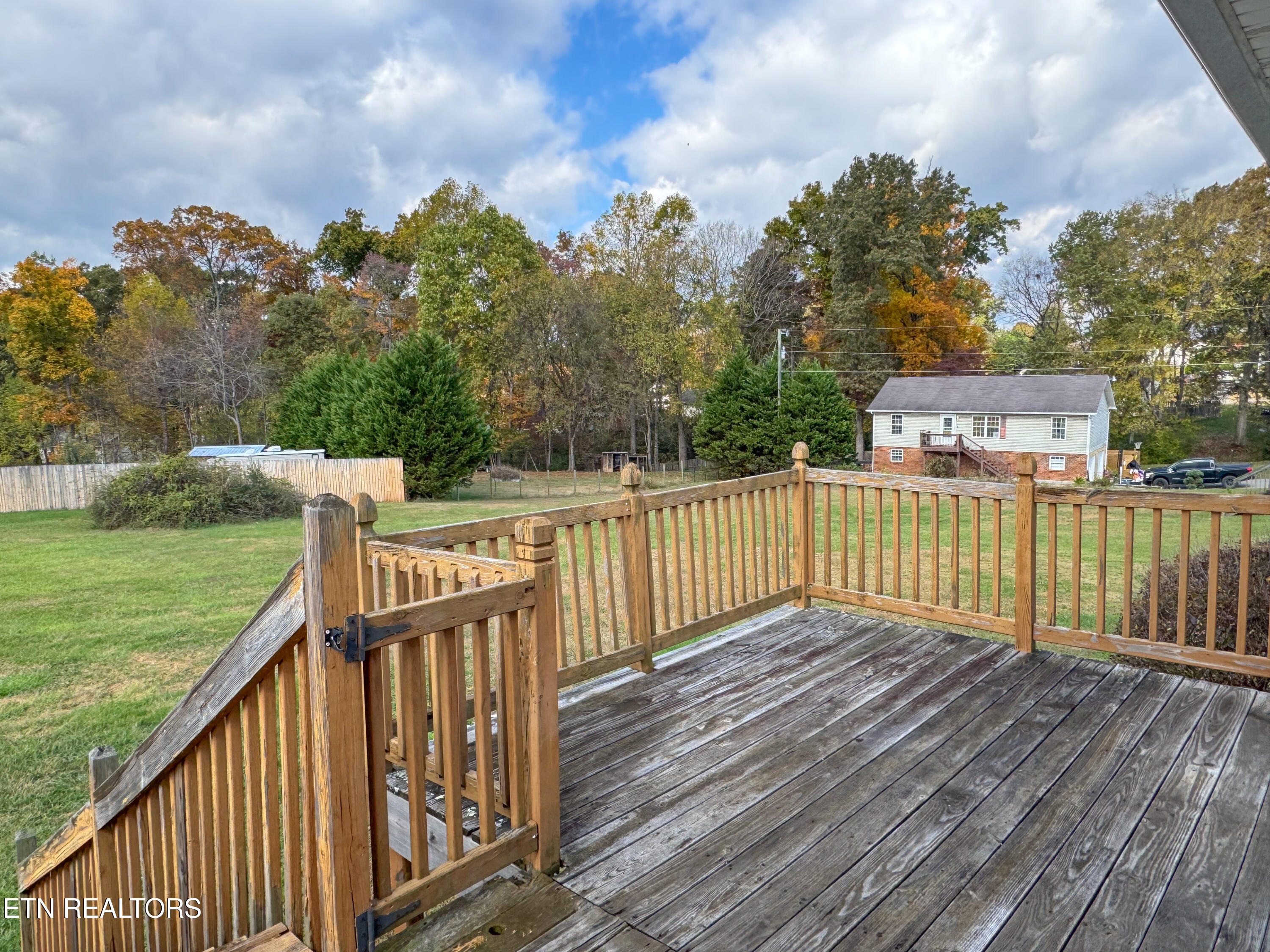 4543 Winslow Drive Property Photo 16