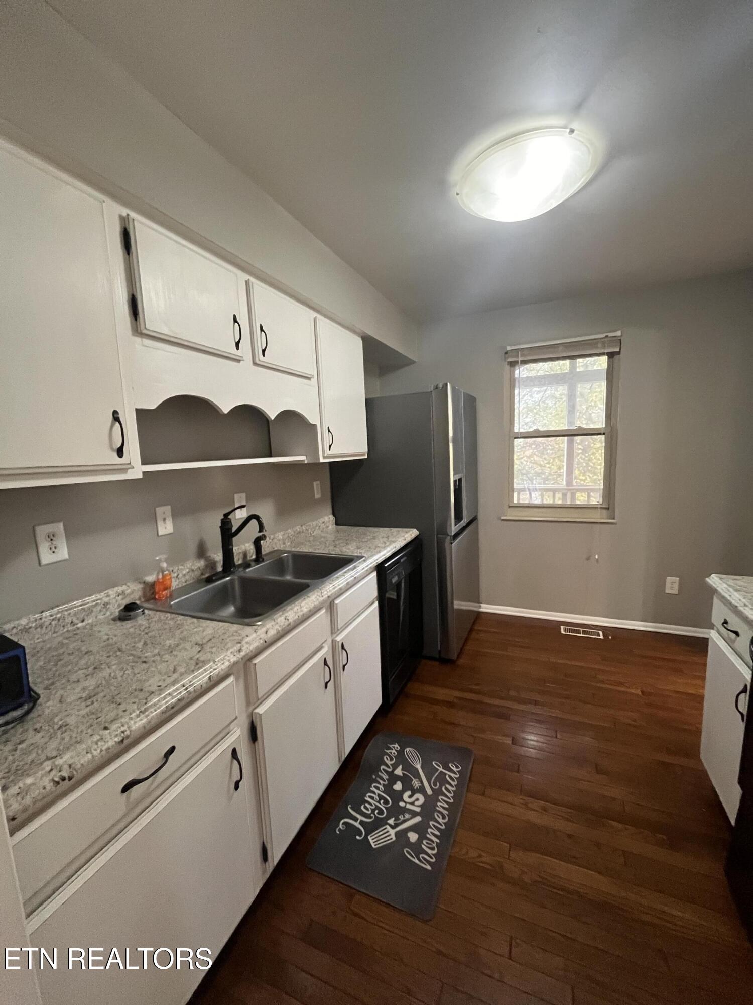 1113 Scottie Lane Property Photo 7