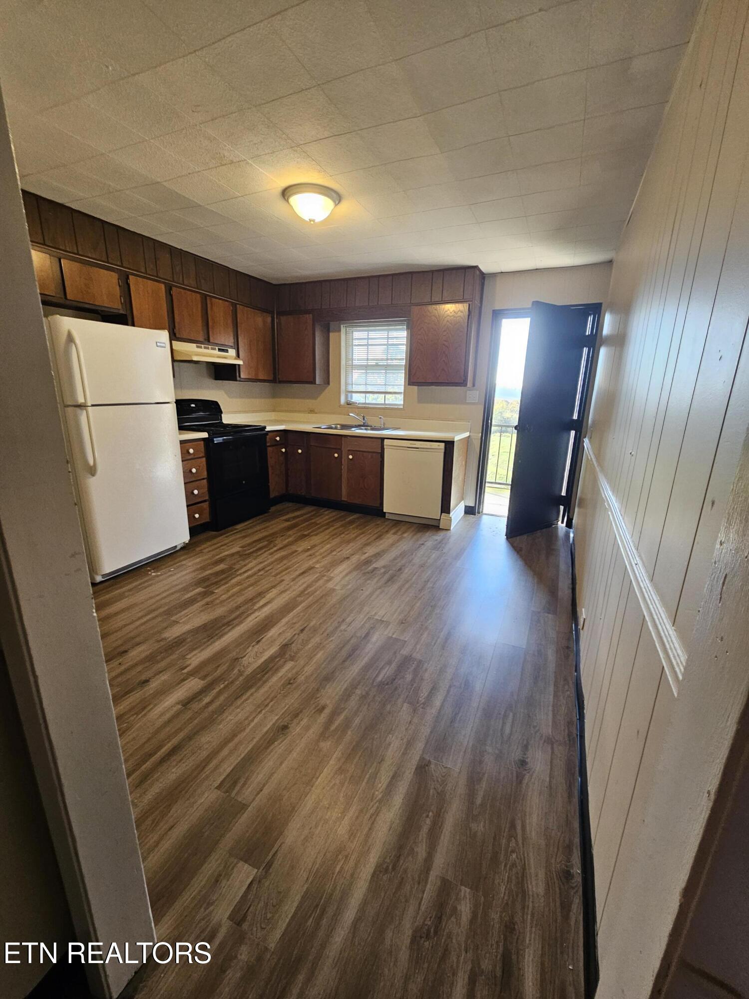 934 Carding Machine Rd Property Photo 8