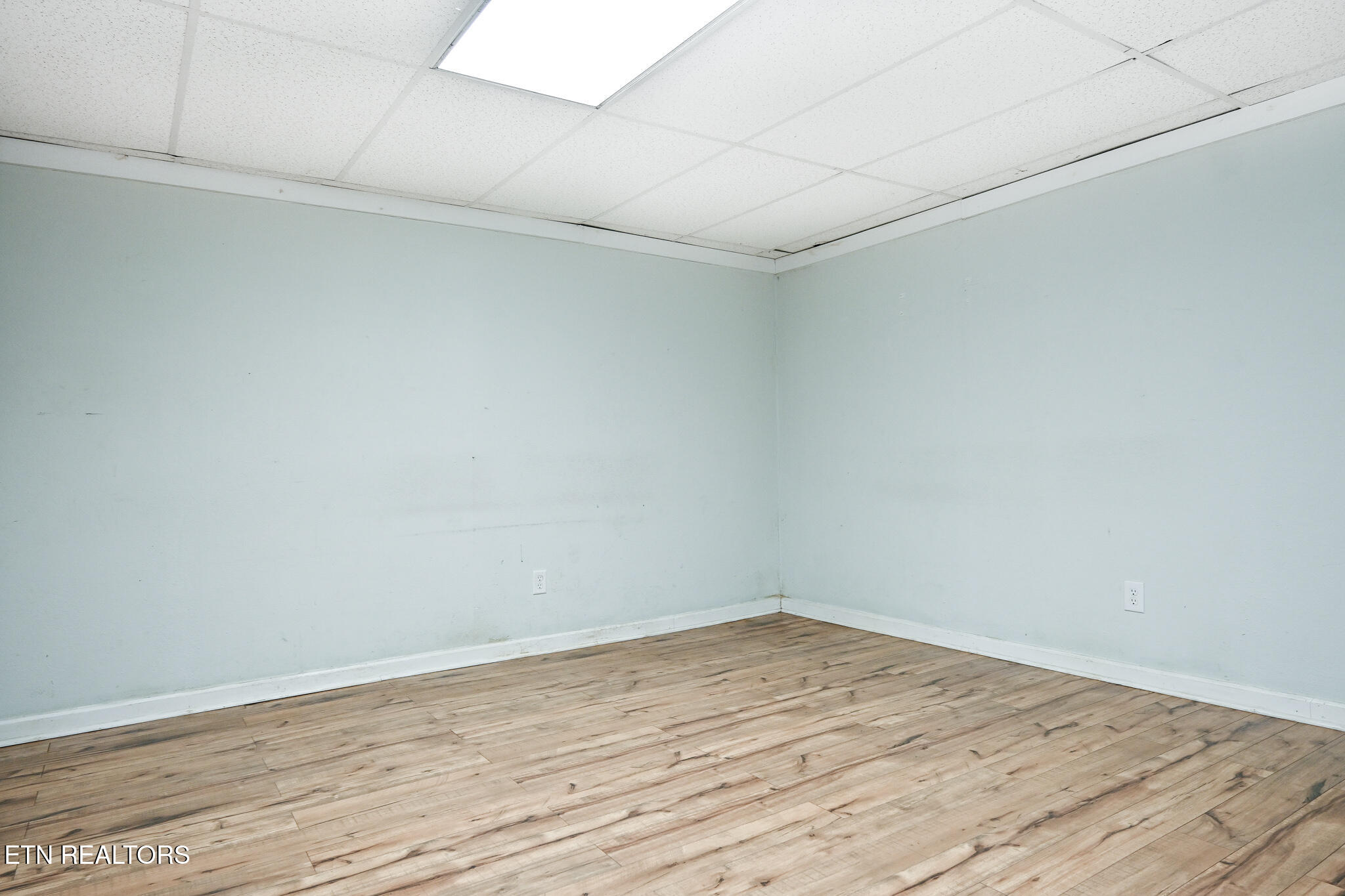 4040 Ne Lynncrest Drive Property Photo 11