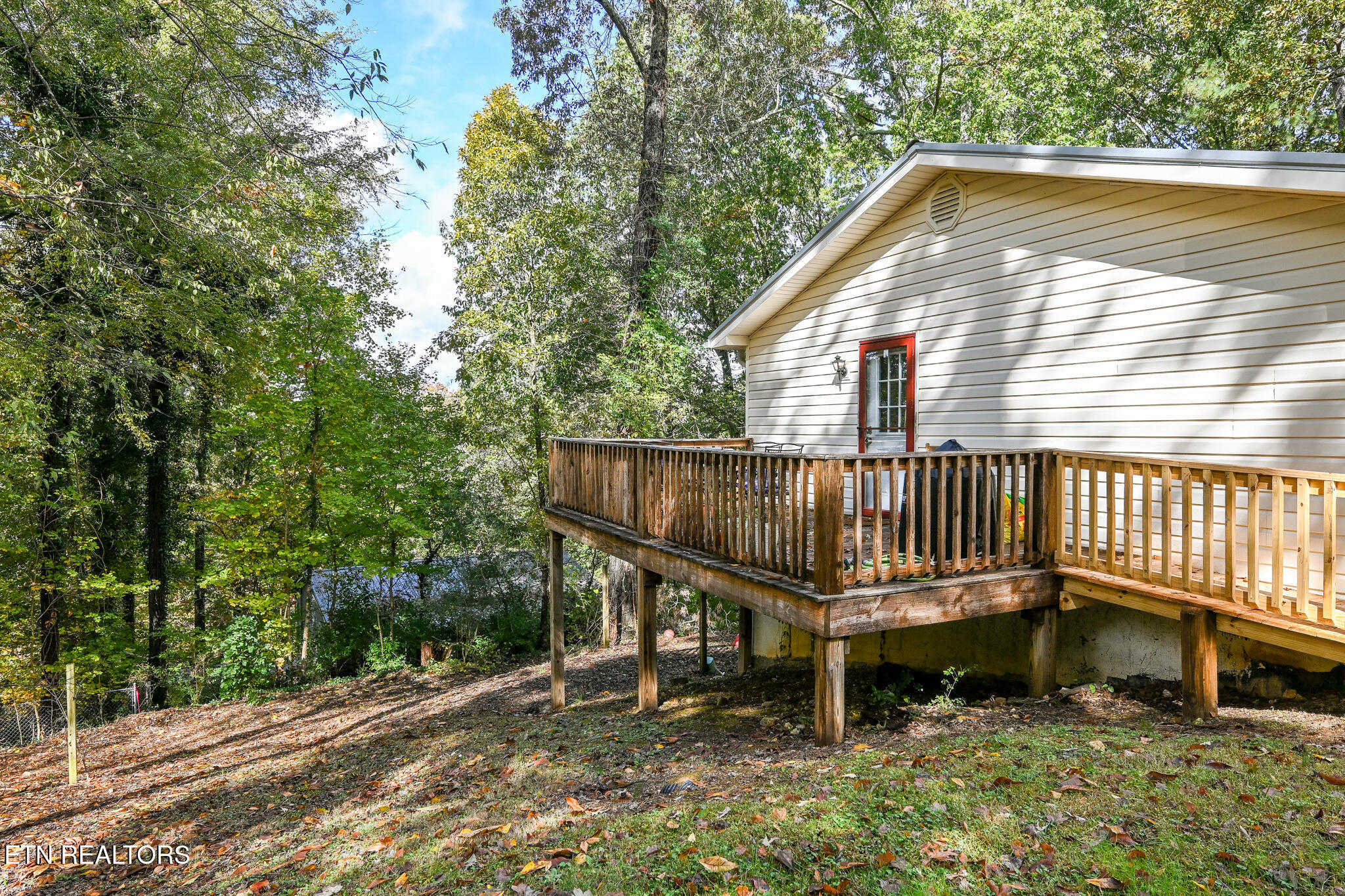 4040 Ne Lynncrest Drive Property Photo 23