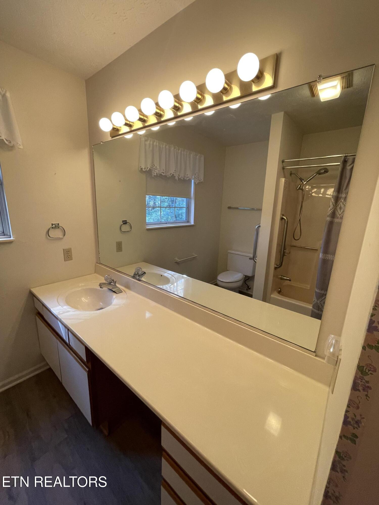 109 Eastridge Drive Property Photo 32