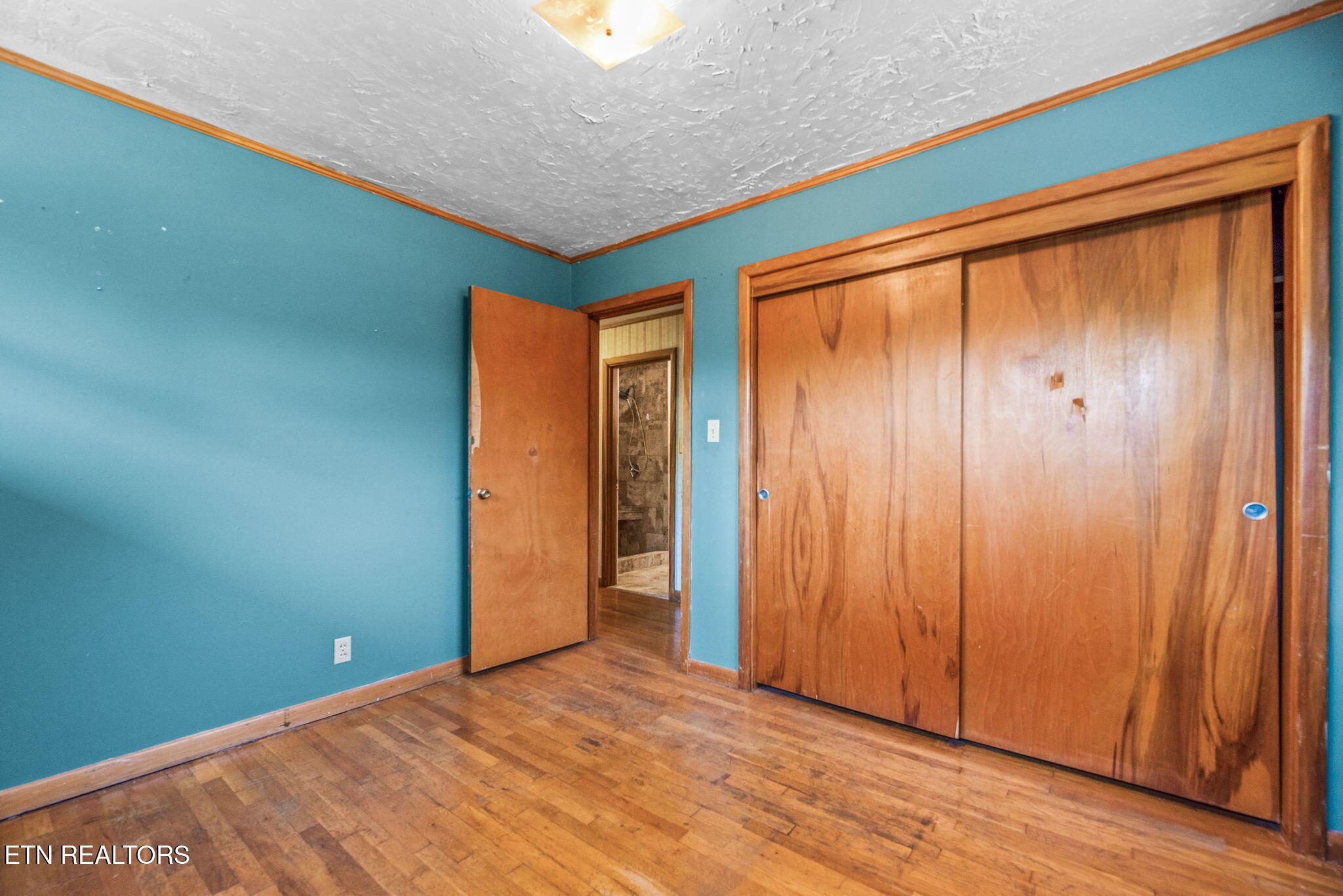 5013 Ridgemont Drive Property Photo 15