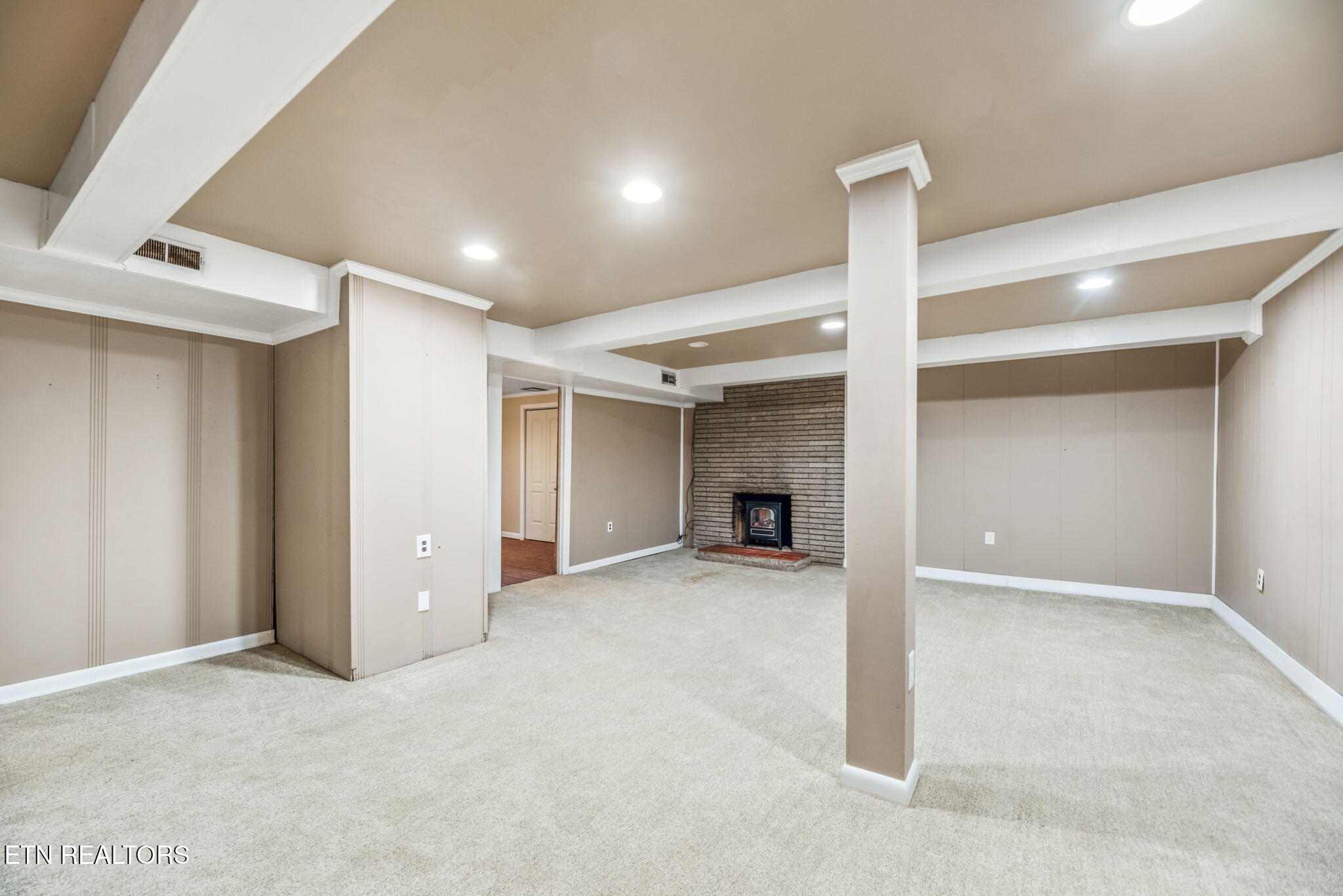 5013 Ridgemont Drive Property Photo 20