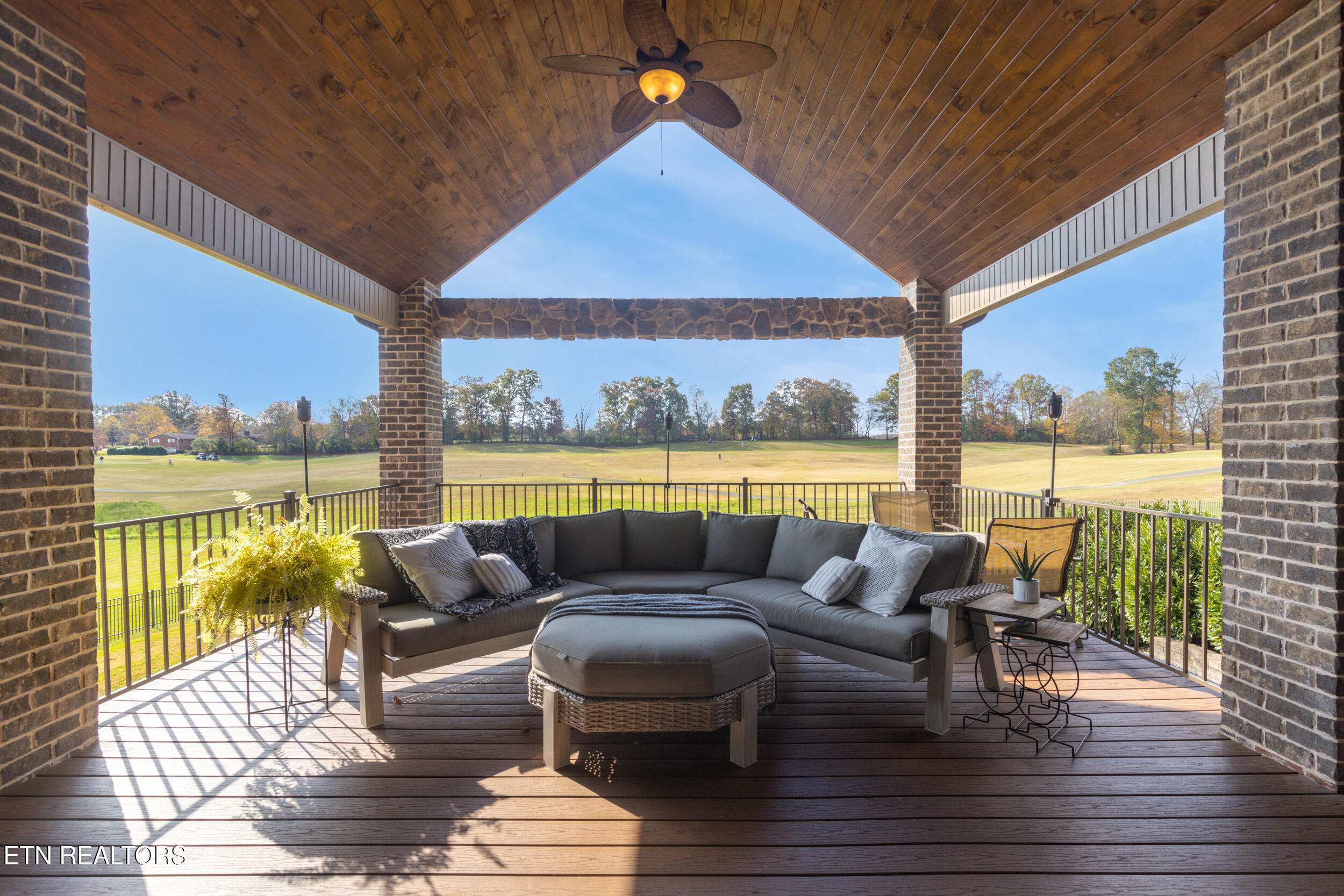 8612 N Ruggles Ferry Pike Property Photo 3