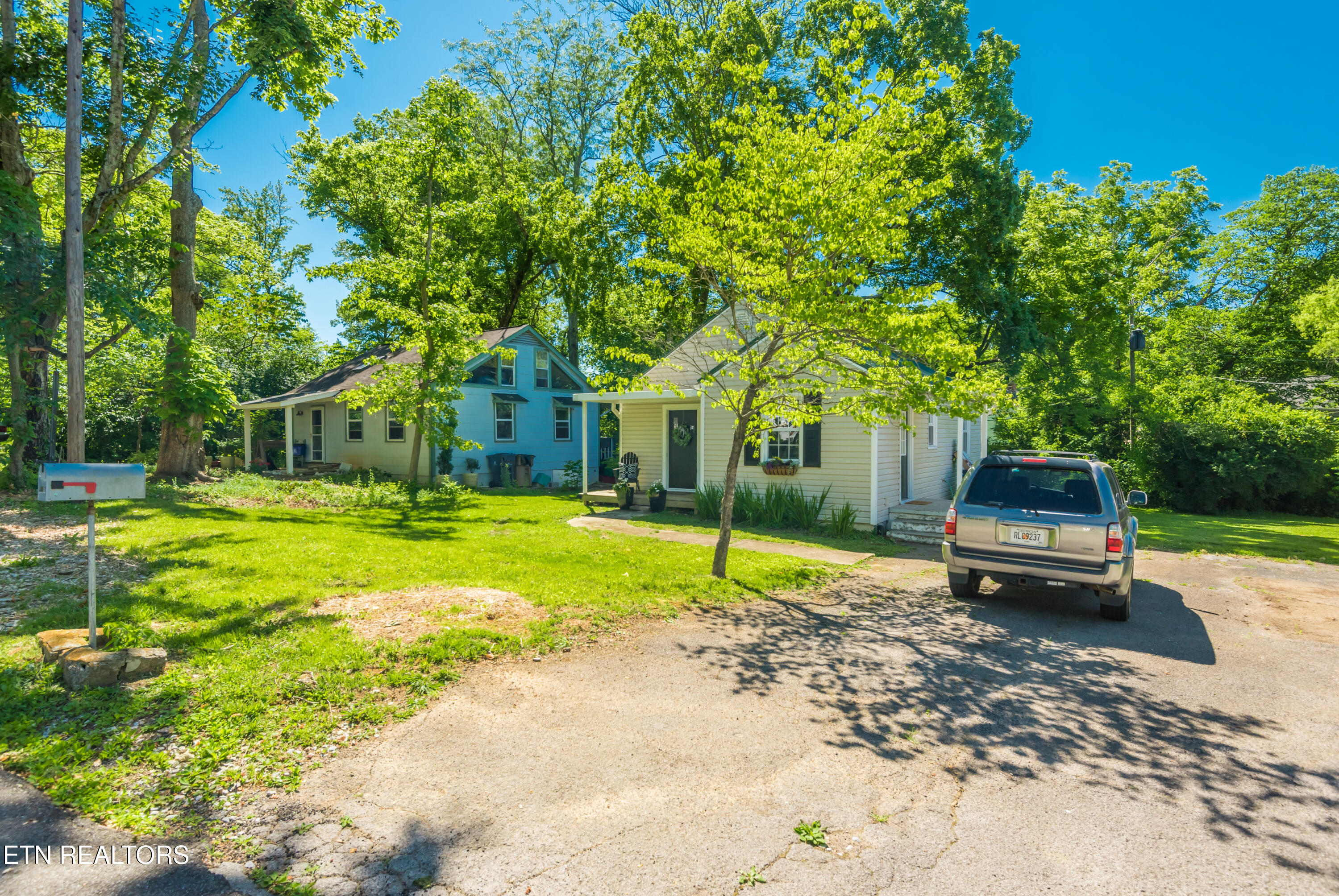3957 Greenleaf Ave Property Photo 20