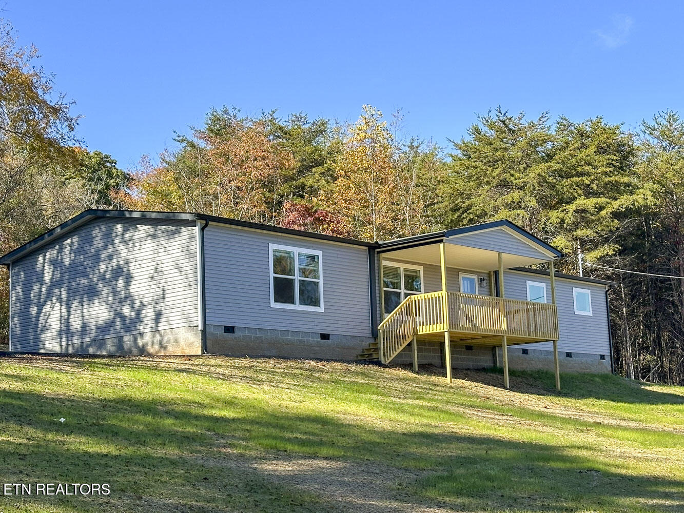 354 Bungalow Drive Property Photo 2