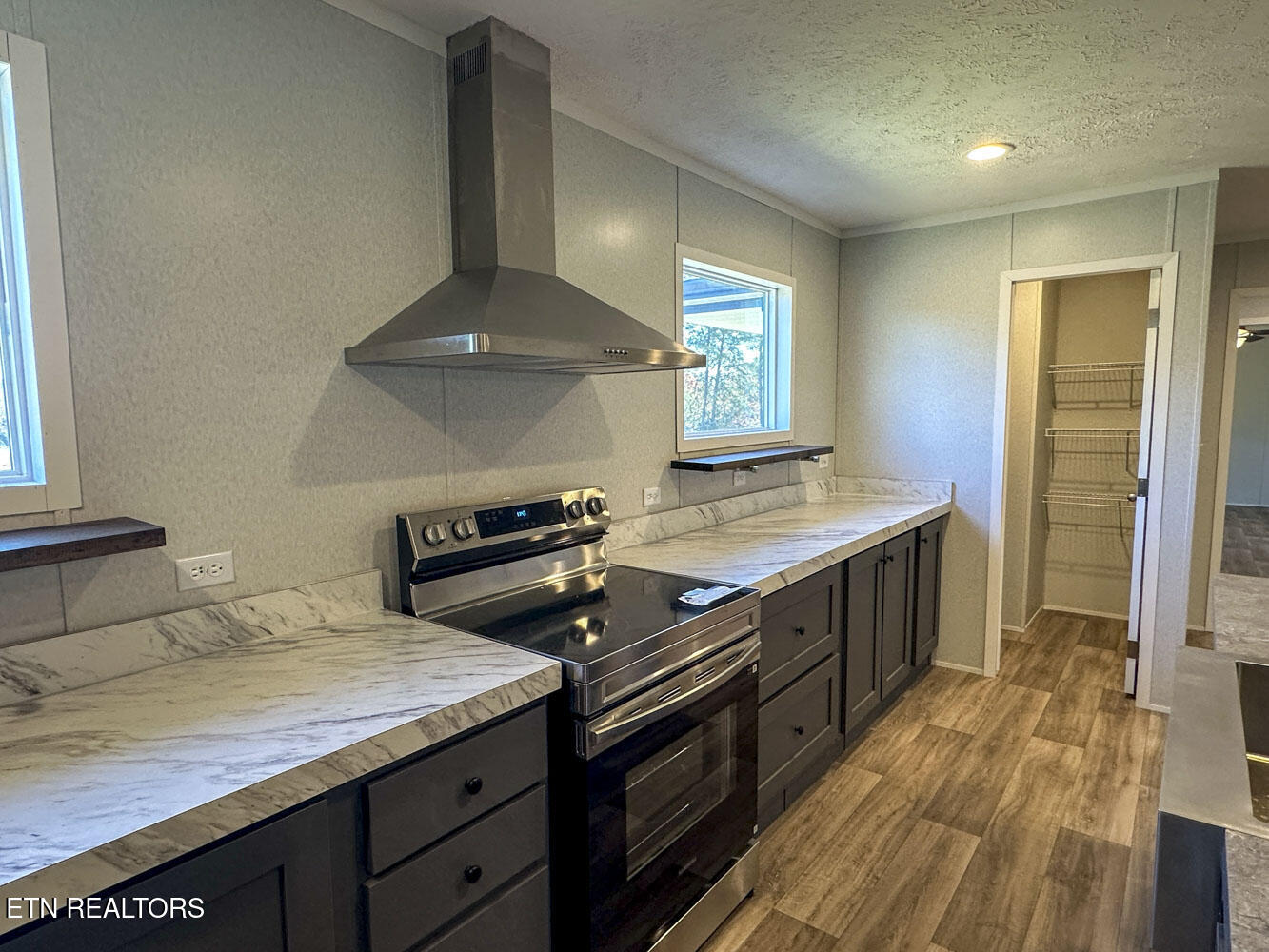 354 Bungalow Drive Property Photo 5