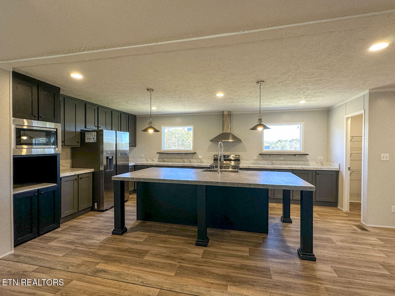 354 Bungalow Drive Property Photo 10