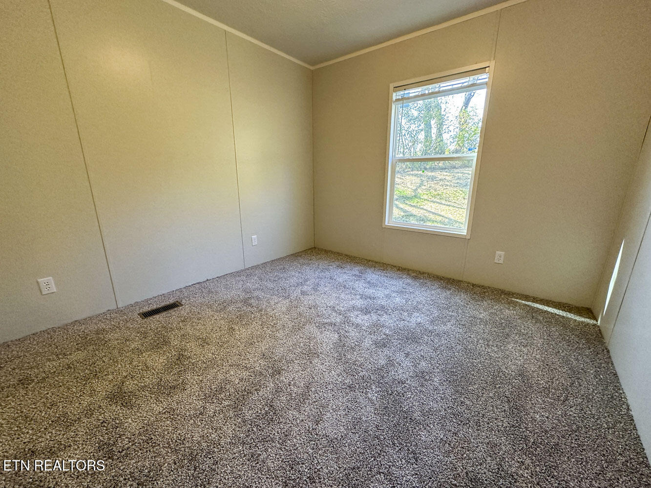 354 Bungalow Drive Property Photo 14