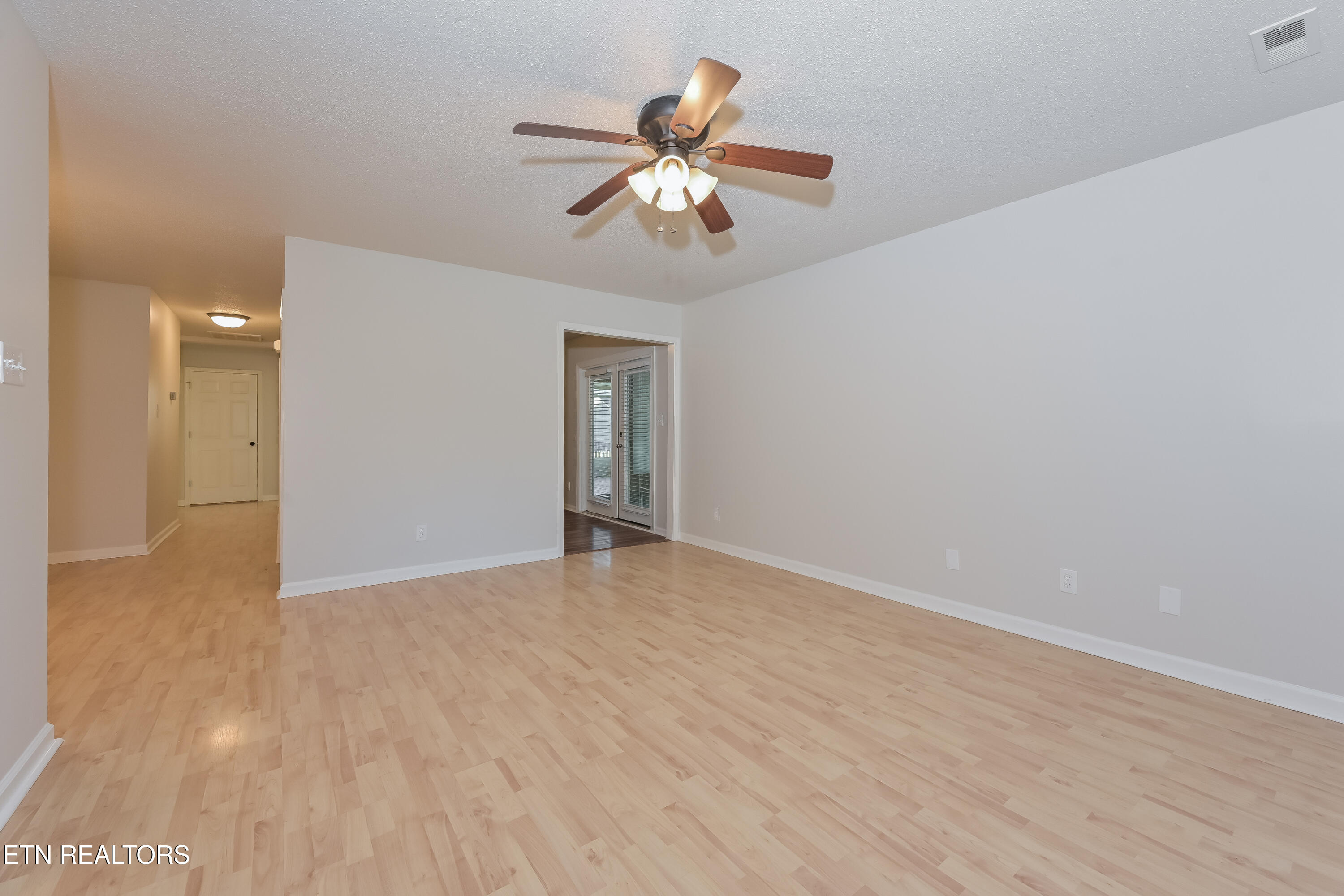 3043 Best Rd Property Photo 2