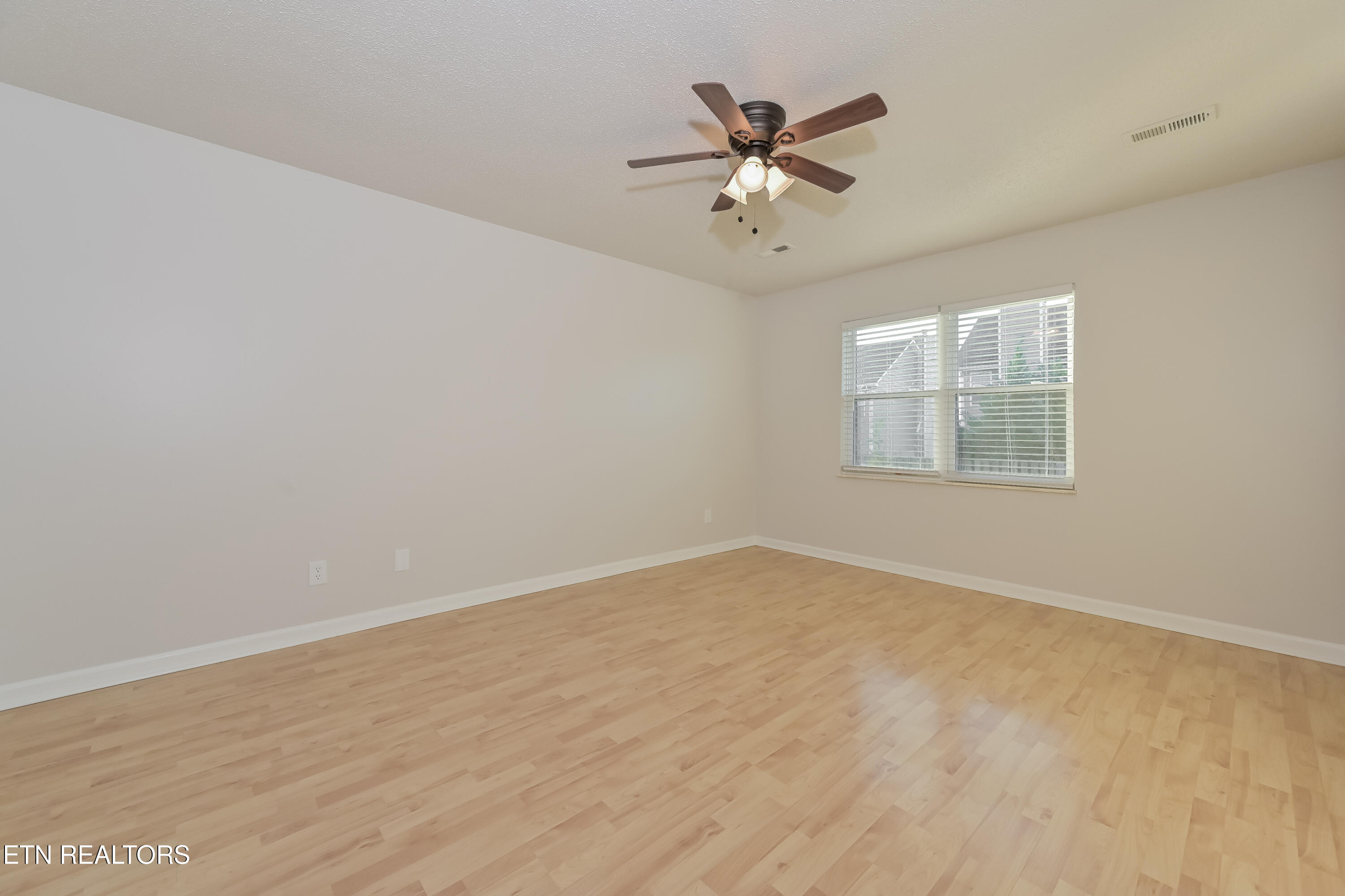 3043 Best Rd Property Photo 9