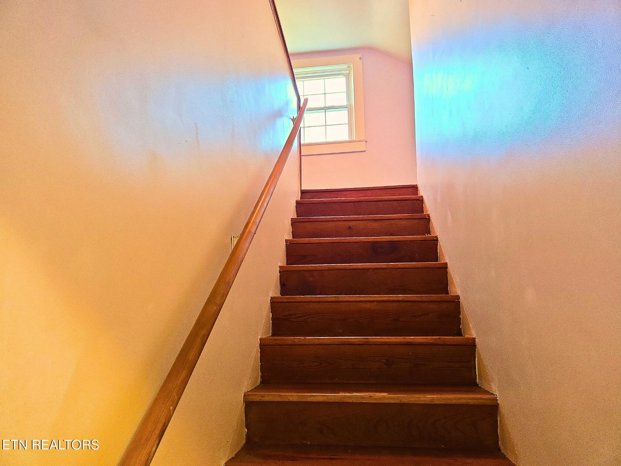 709 Southern Parkway Property Photo 29