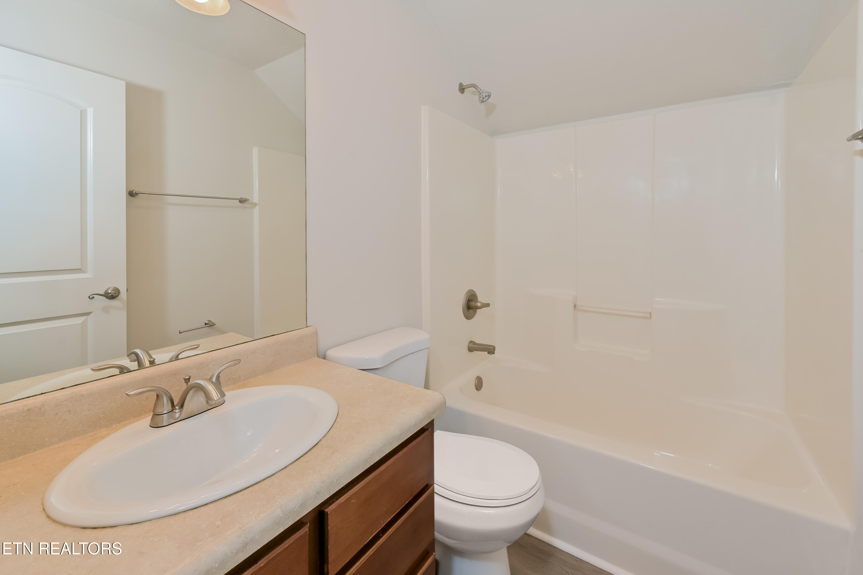 7427 Earl Gray Way Property Photo 13