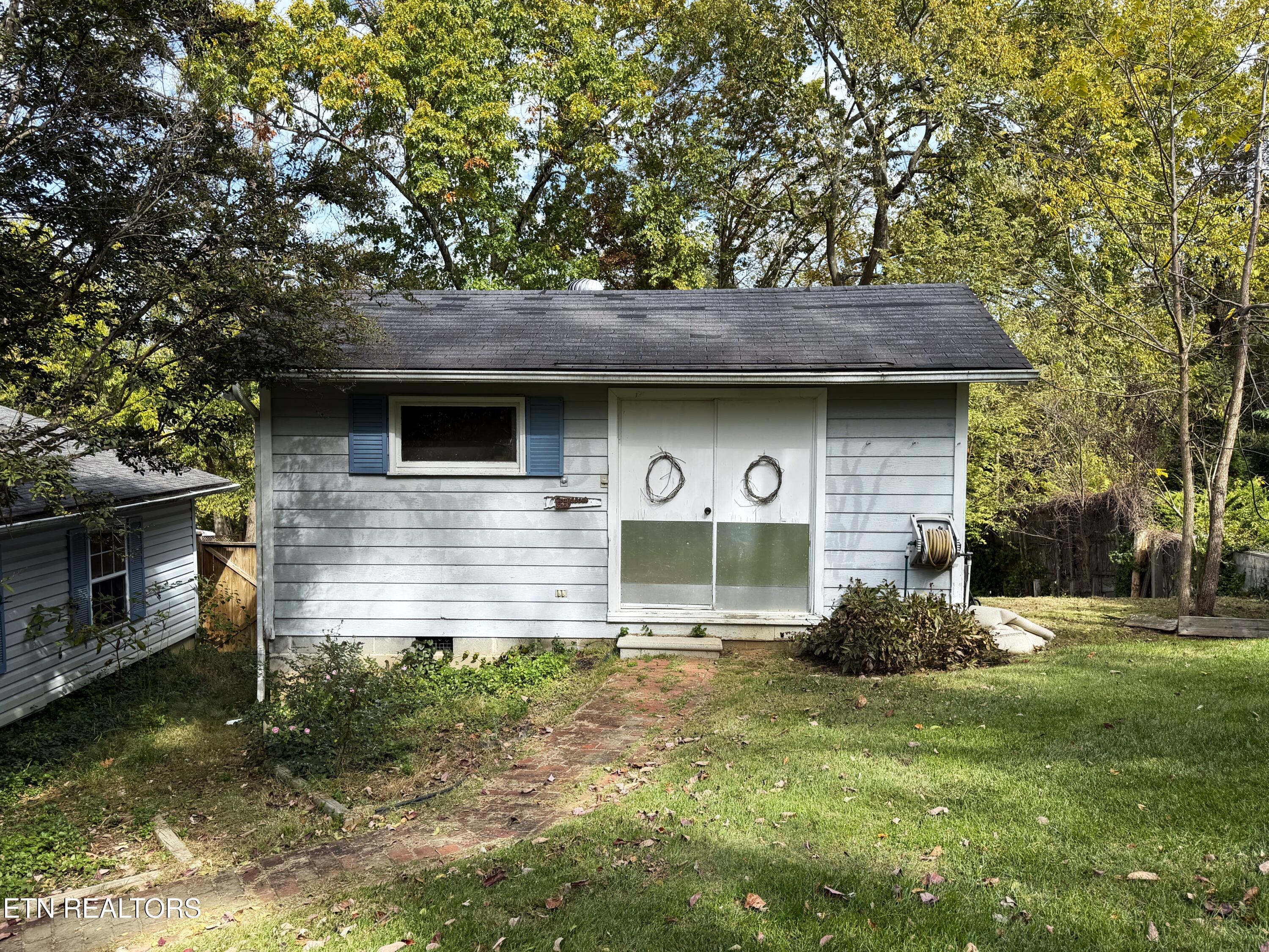 115 S Sunset St Property Photo 7