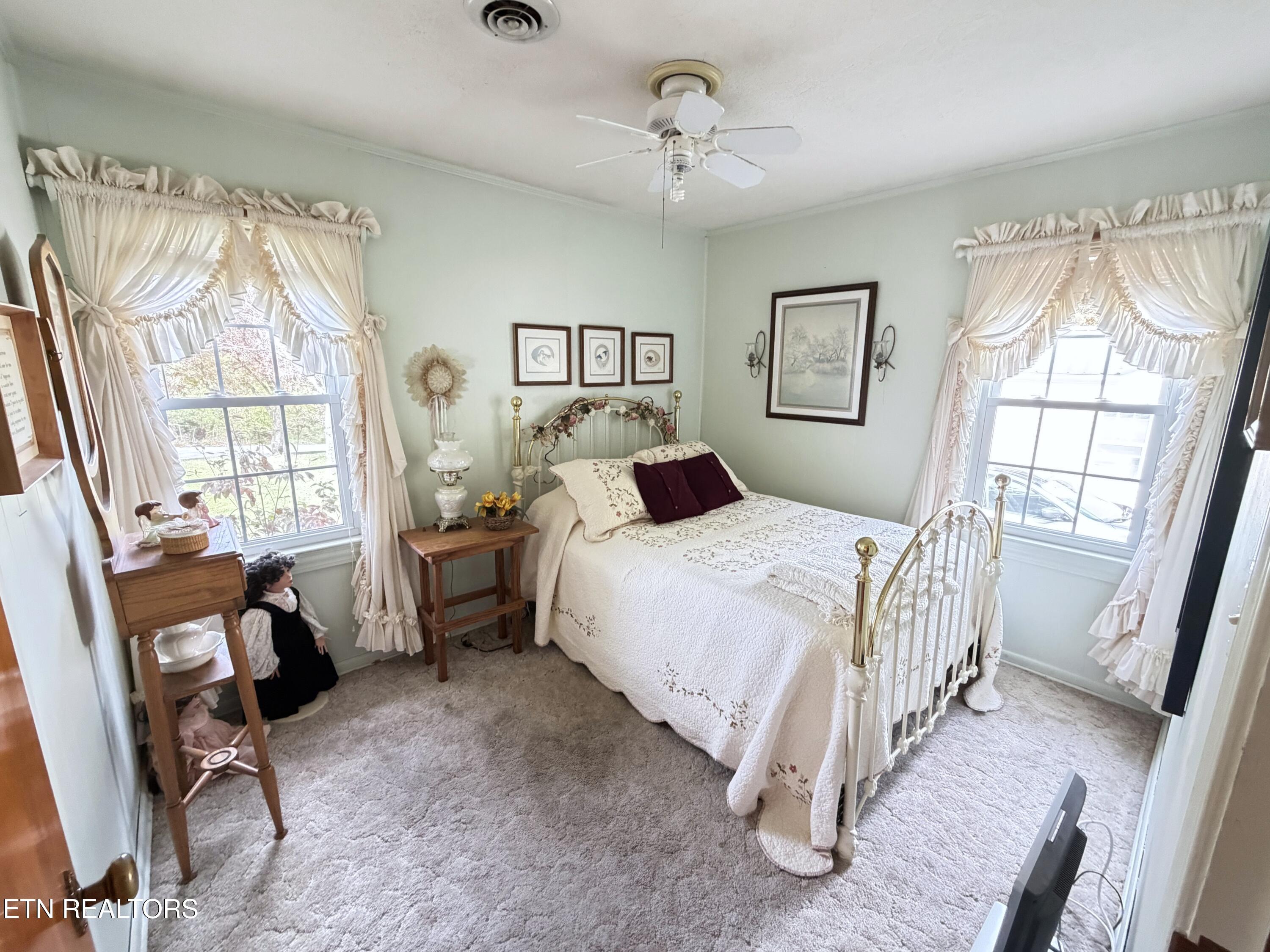 115 S Sunset St Property Photo 21