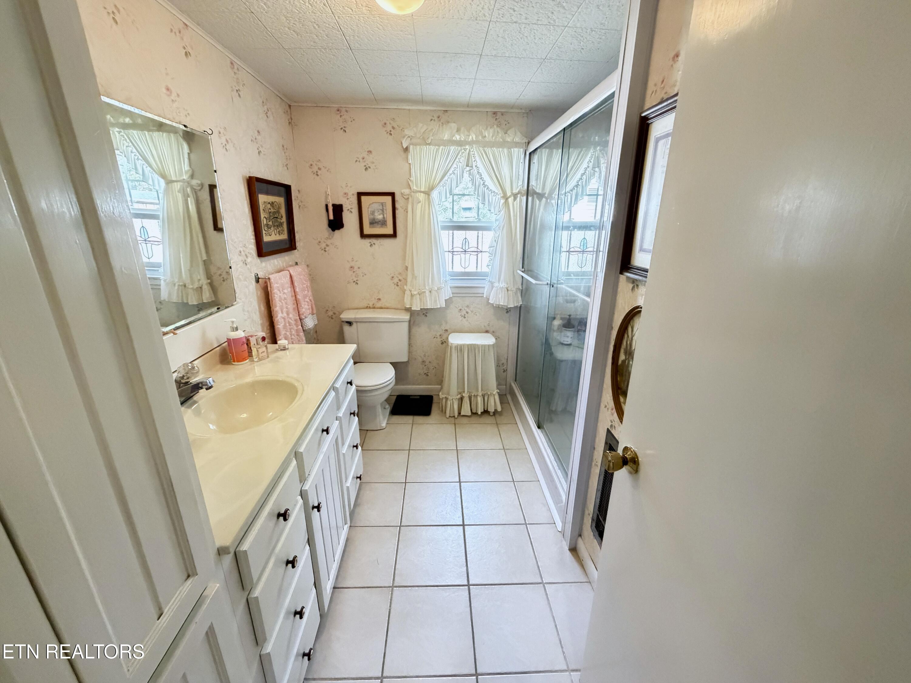 115 S Sunset St Property Photo 25