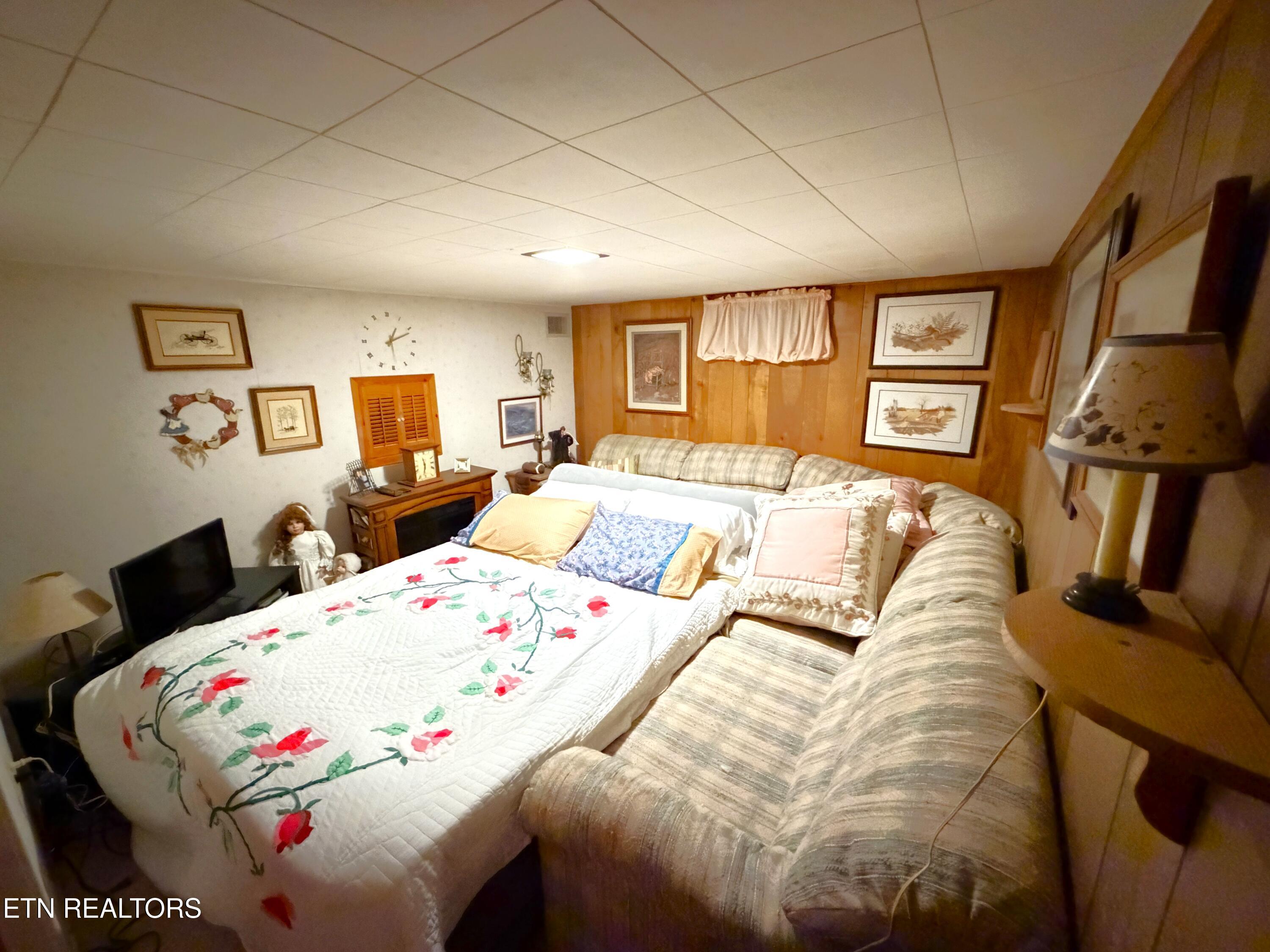 115 S Sunset St Property Photo 29