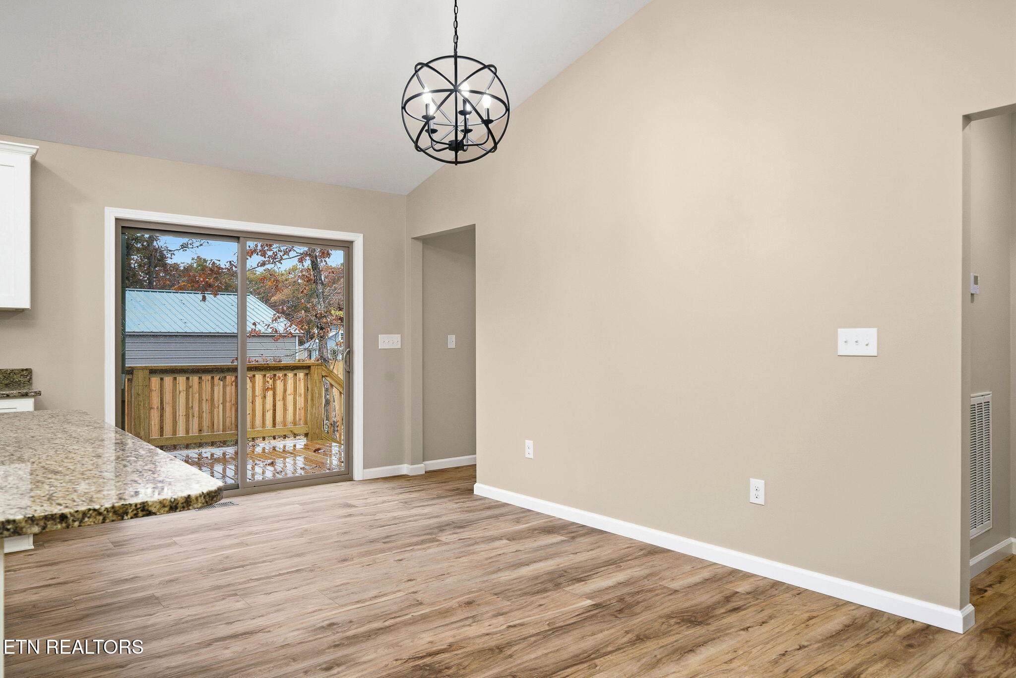 1001 Grey Eagle Drive Property Photo 15