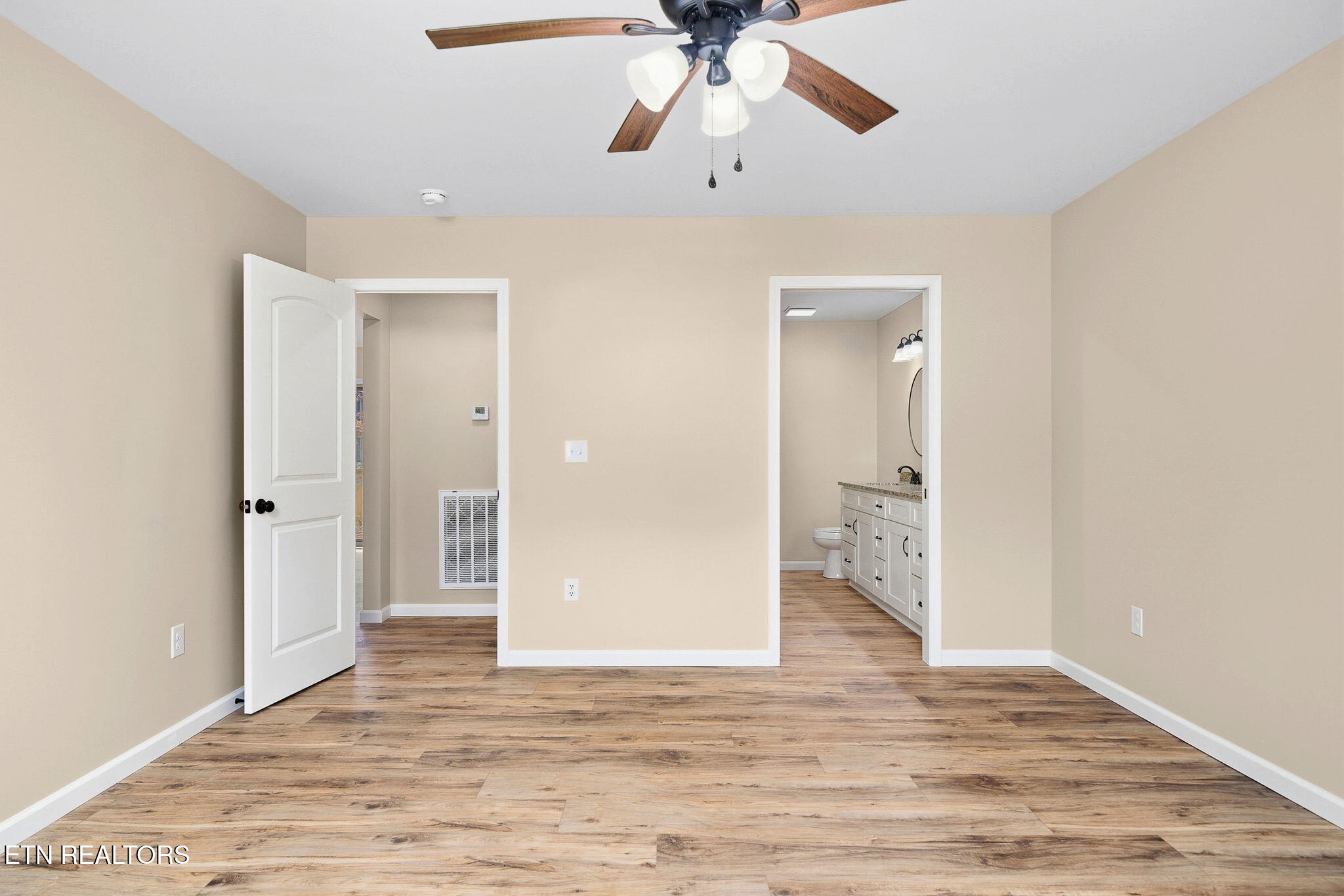 1001 Grey Eagle Drive Property Photo 19