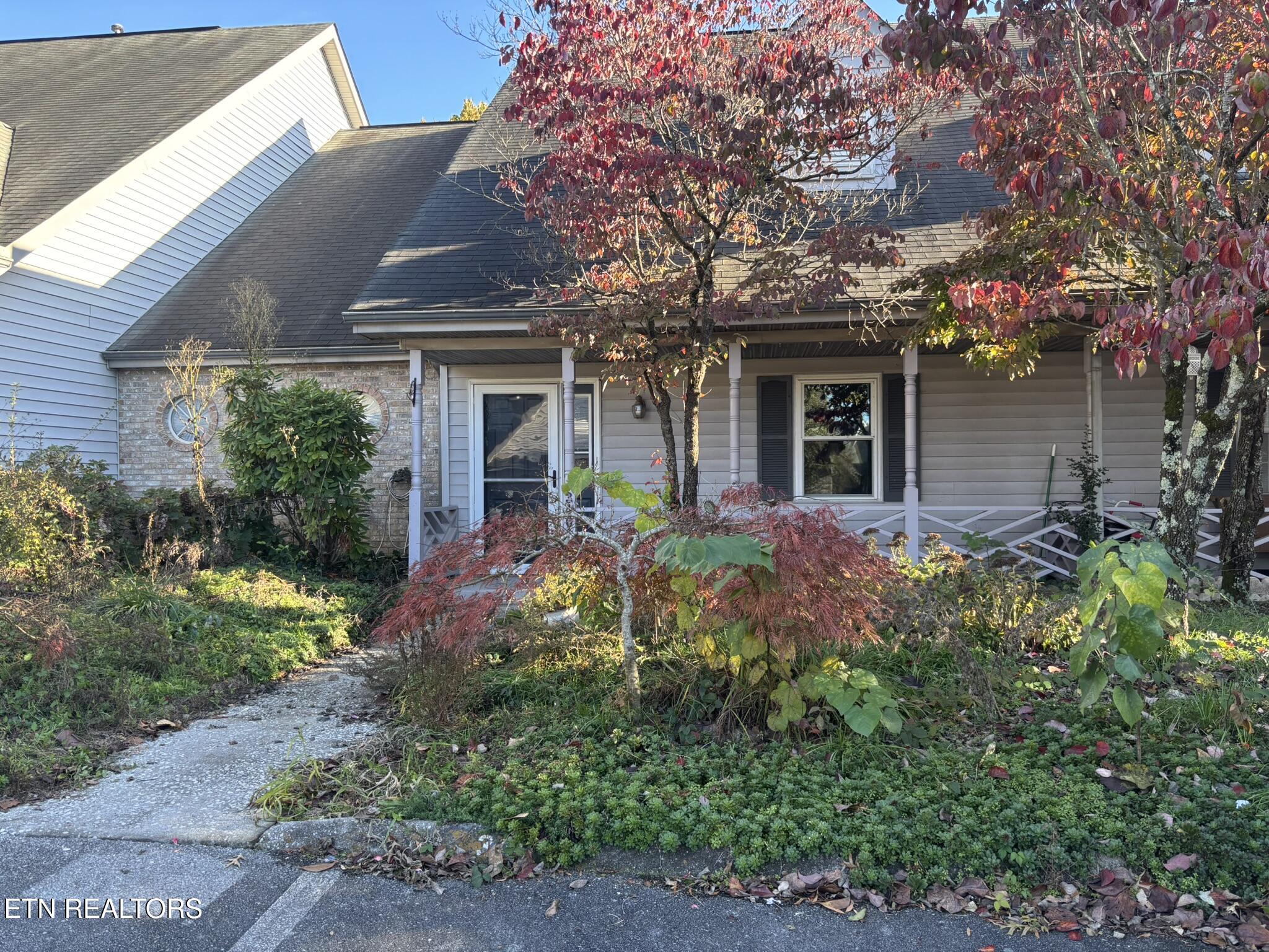 3404 Tupelo Way Property Photo 1