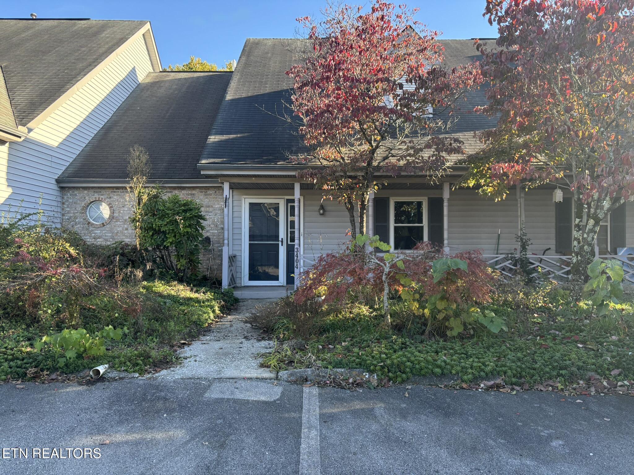 3404 Tupelo Way Property Photo 4