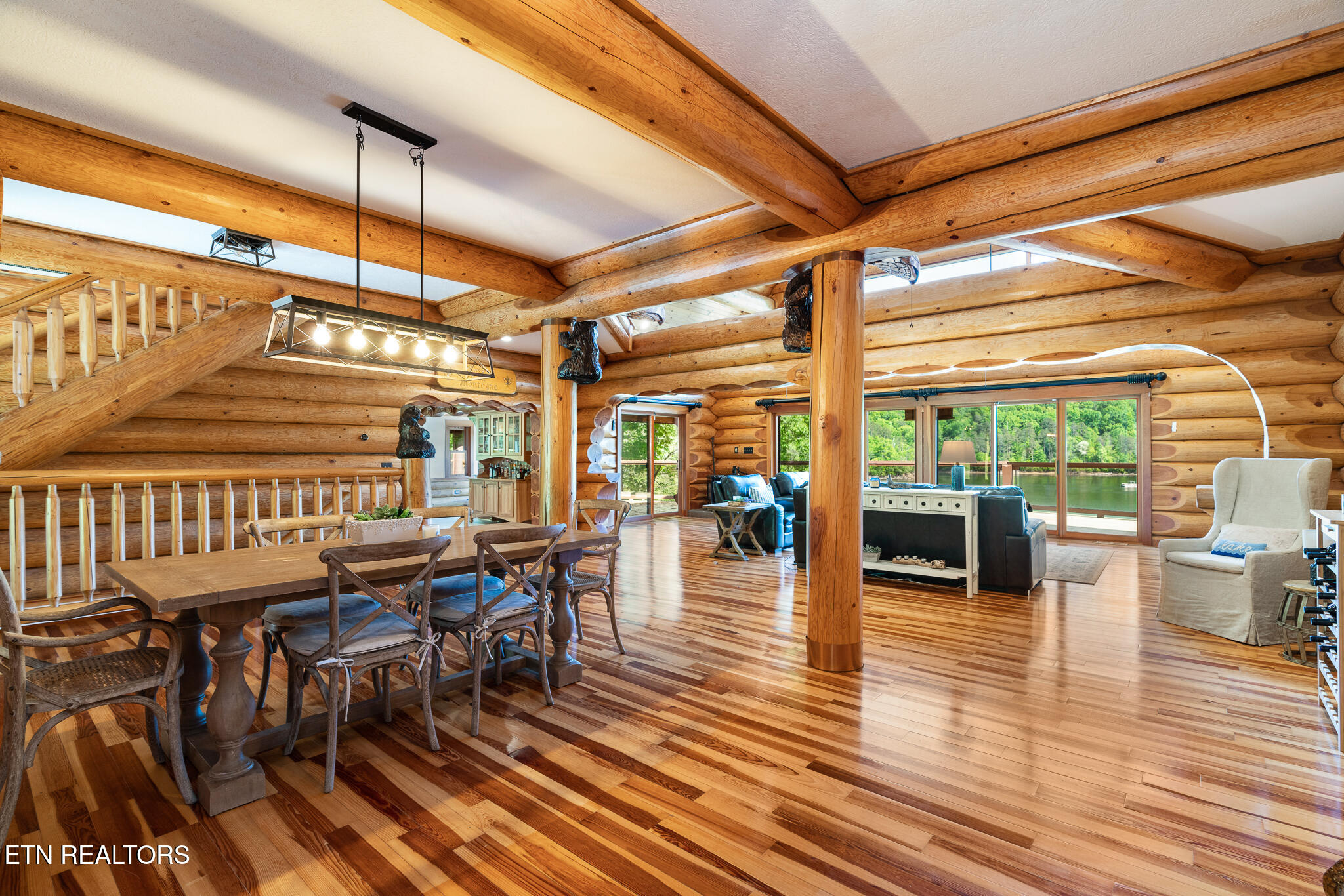 546 Bluff View Rd Property Photo 7