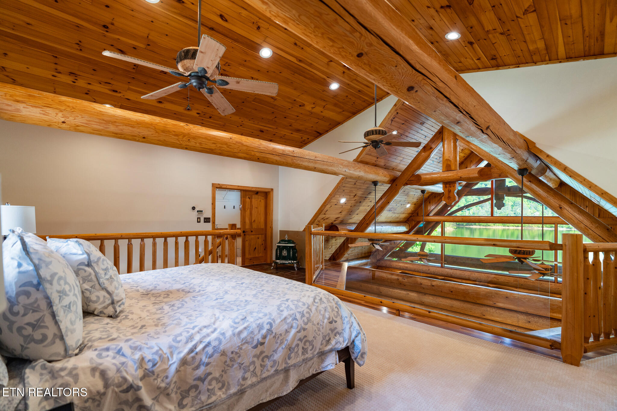 546 Bluff View Rd Property Photo 26