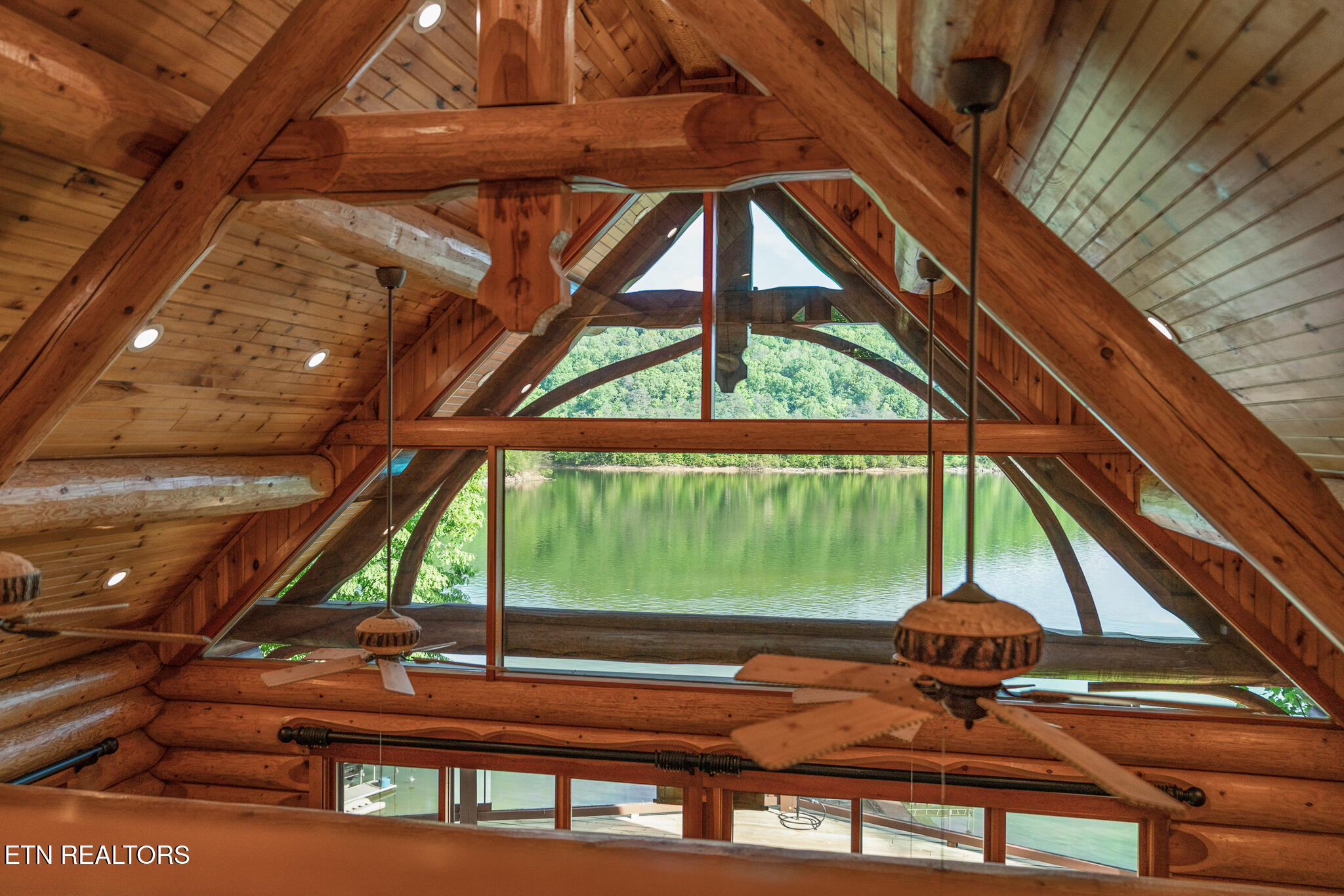 546 Bluff View Rd Property Photo 27