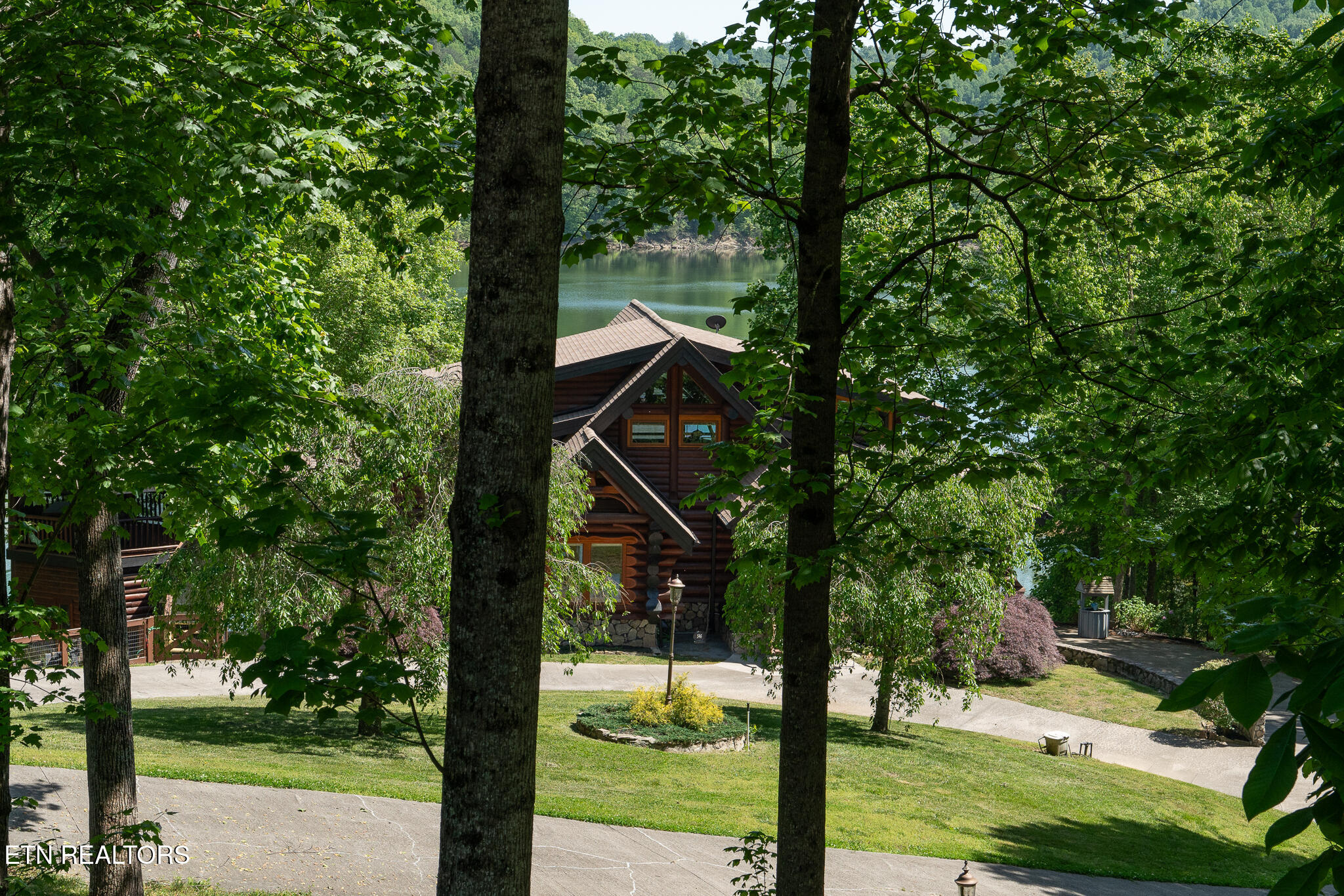 546 Bluff View Rd Property Photo 48