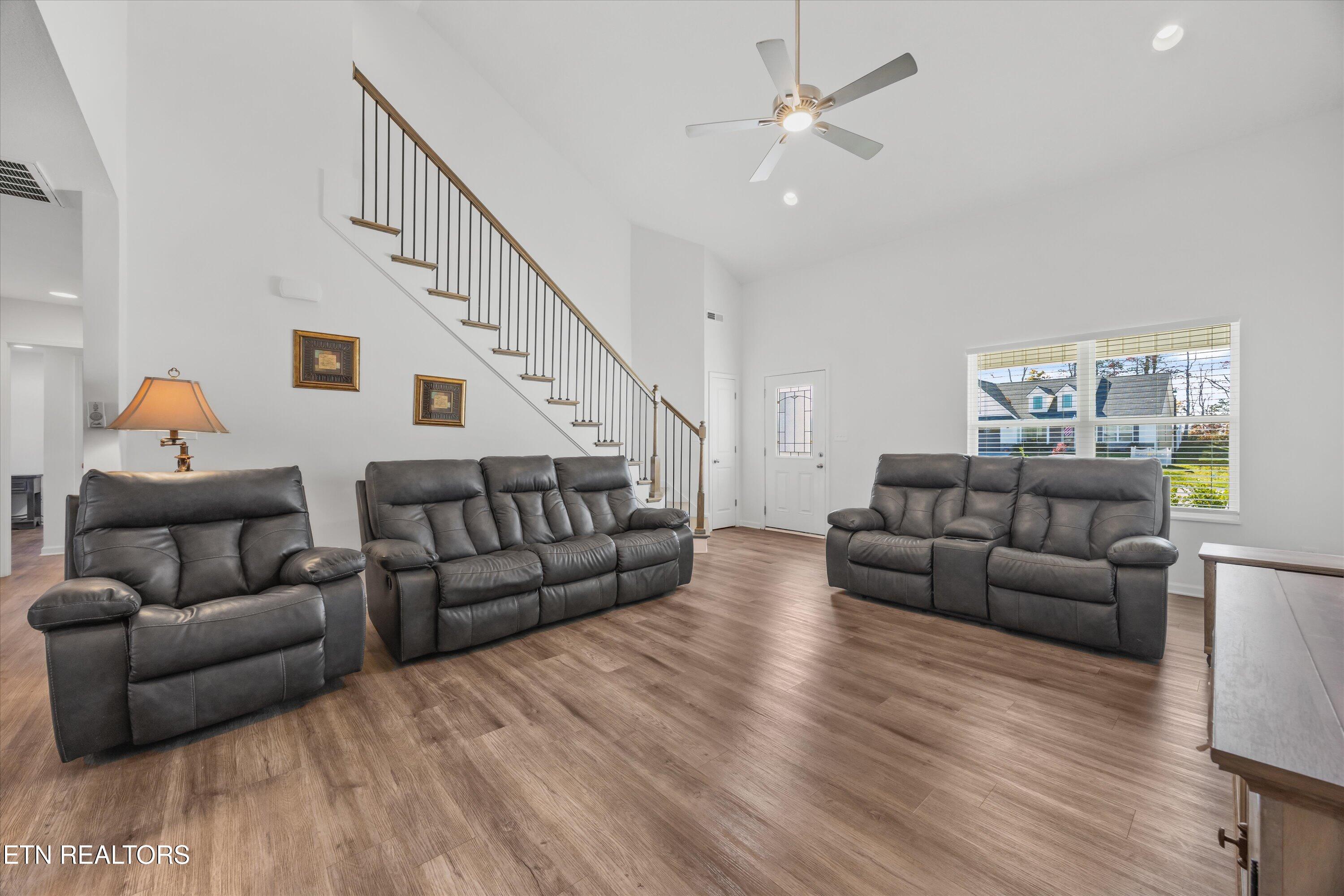 6564 Cara Cade Lane Property Photo 8