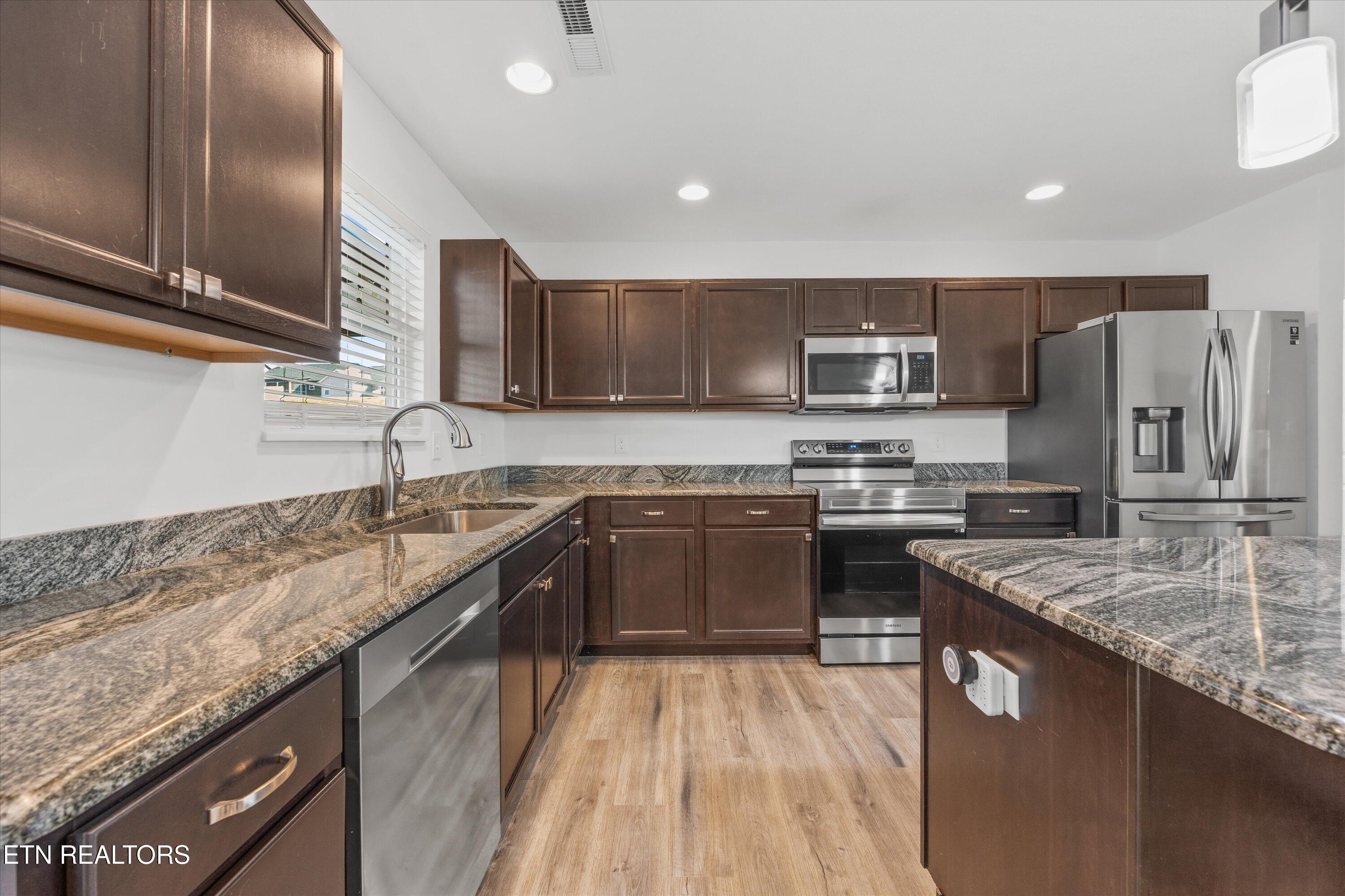 6564 Cara Cade Lane Property Photo 12