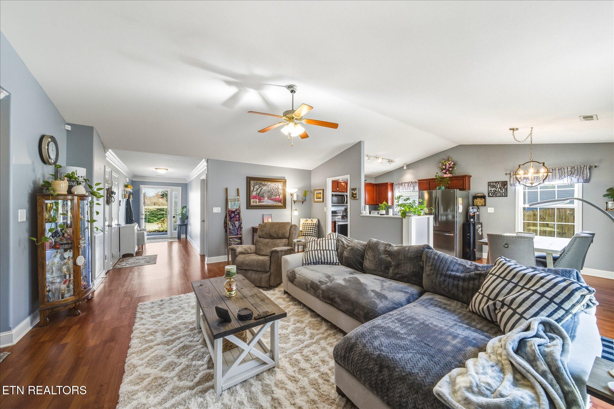 7731 Cooper Meadows Lane Property Photo 8