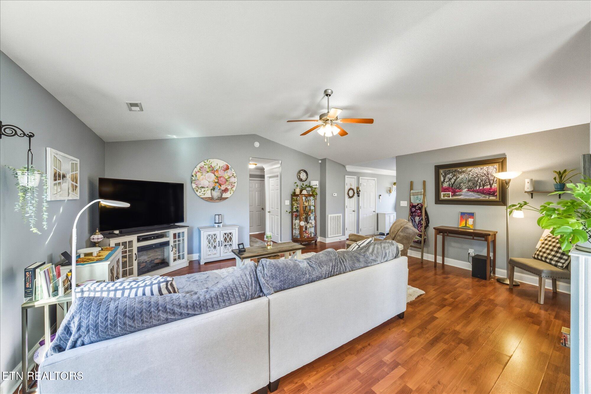 7731 Cooper Meadows Lane Property Photo 11