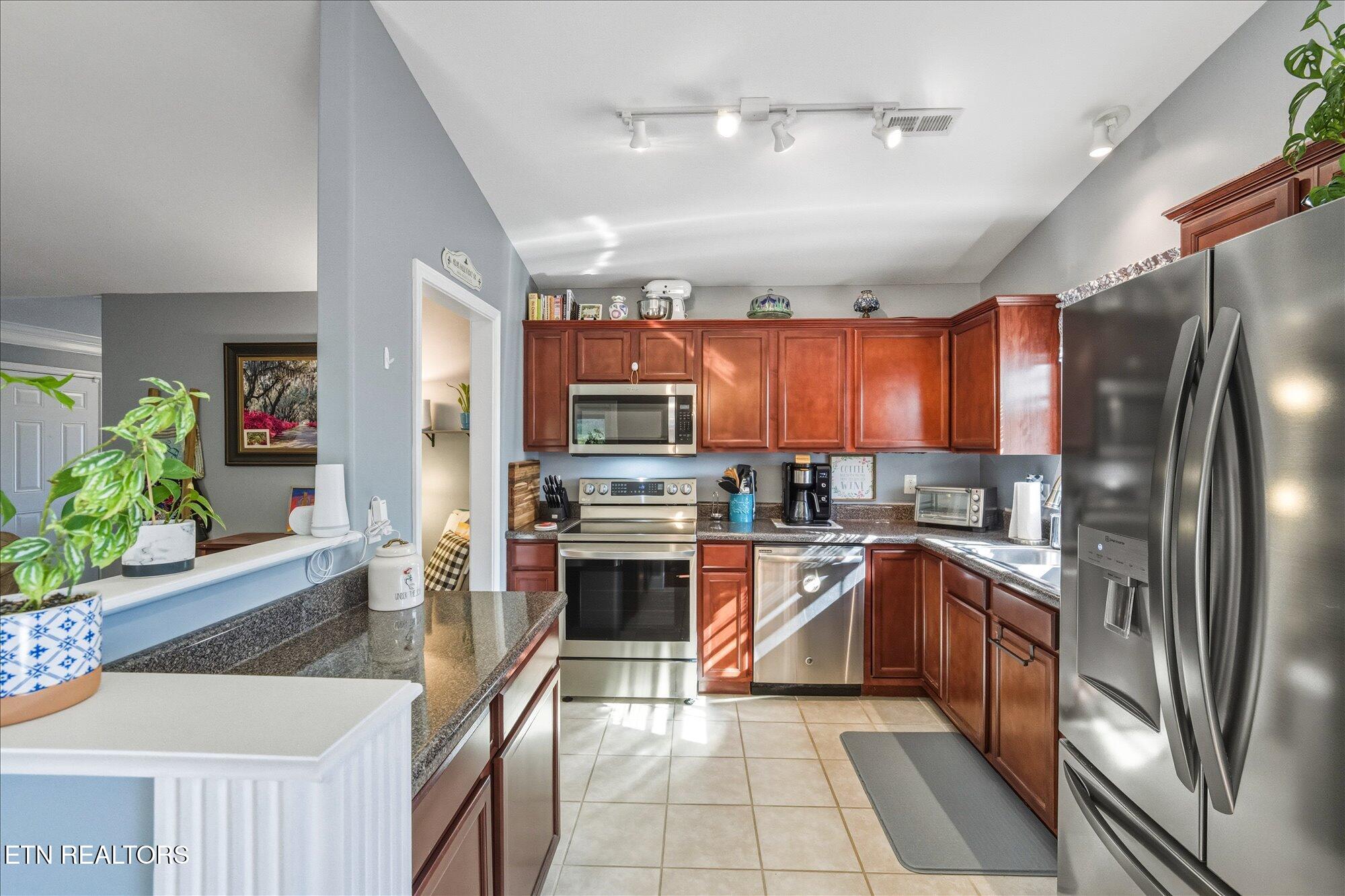 7731 Cooper Meadows Lane Property Photo 15