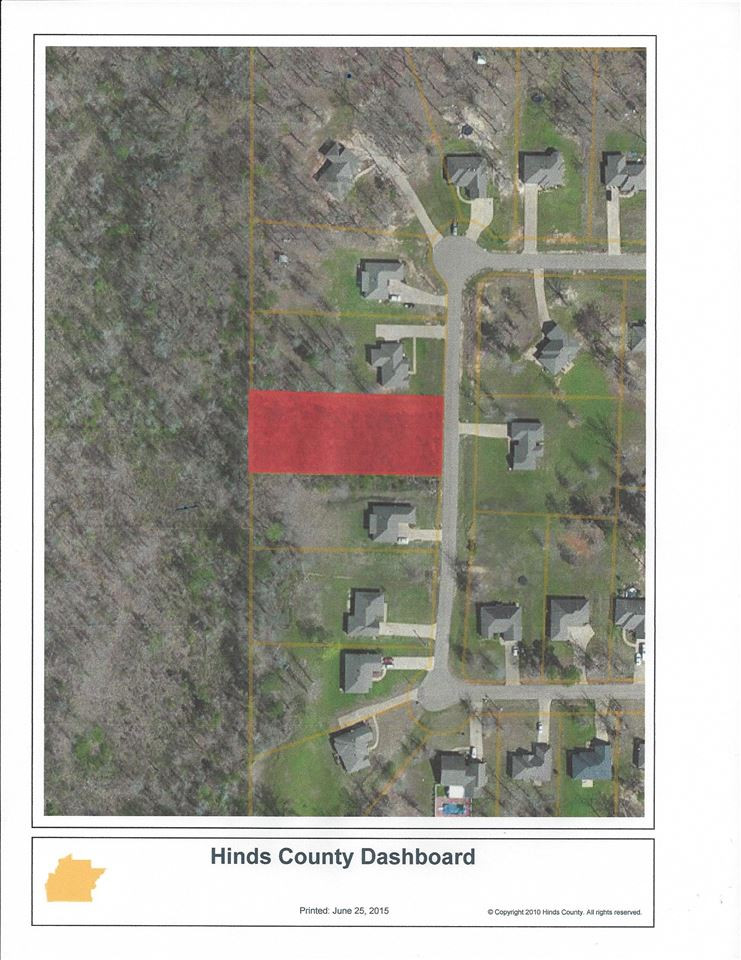 737 Forest Woods Drive Property Photo 2