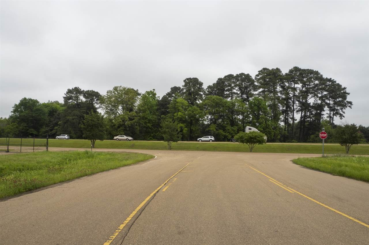 Lot 2 Legacy Park Property Photo 5