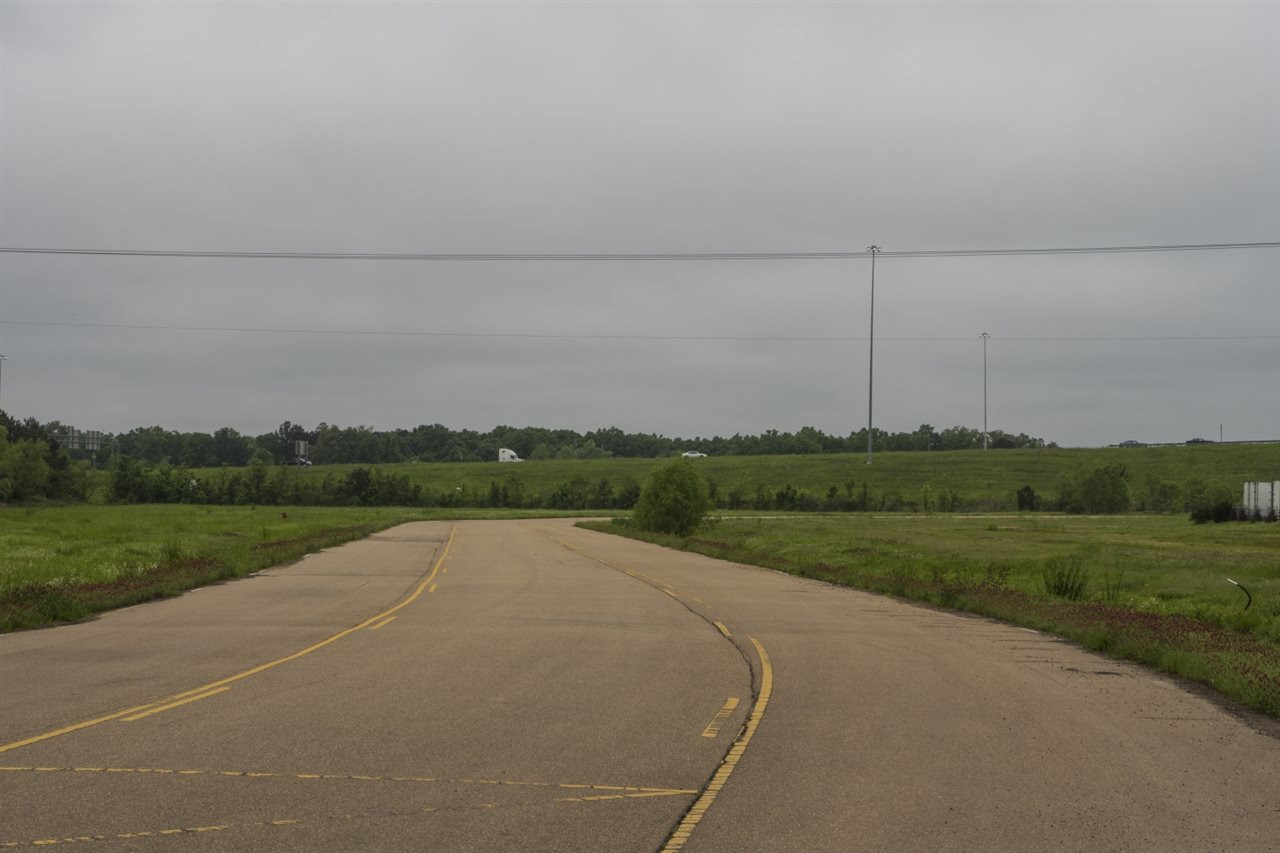 Lot 2 Legacy Park Property Photo 6