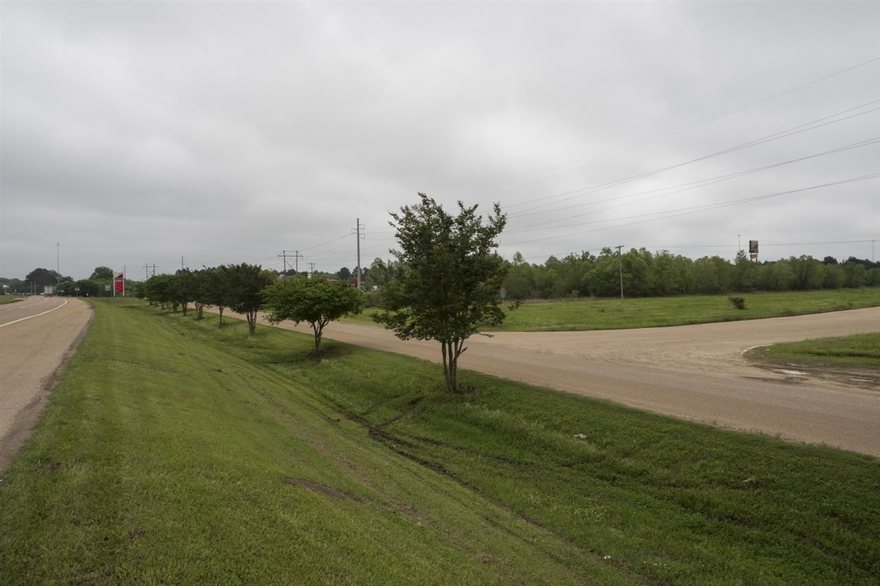Lot 9 Legacy Park Property Photo 7