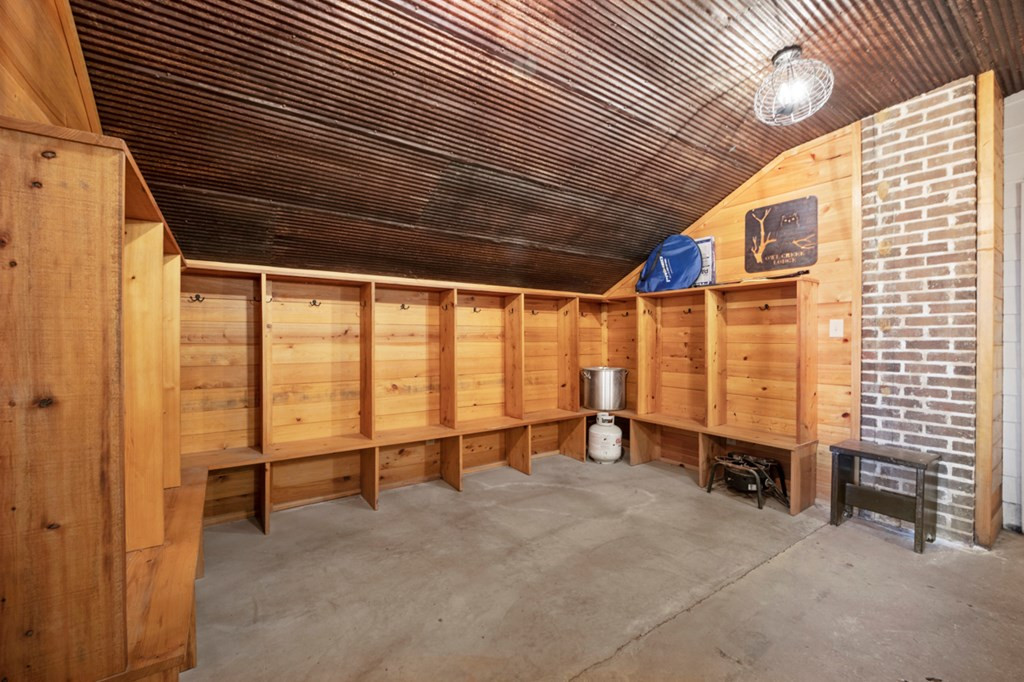 1222 Boyd Road Property Photo 13