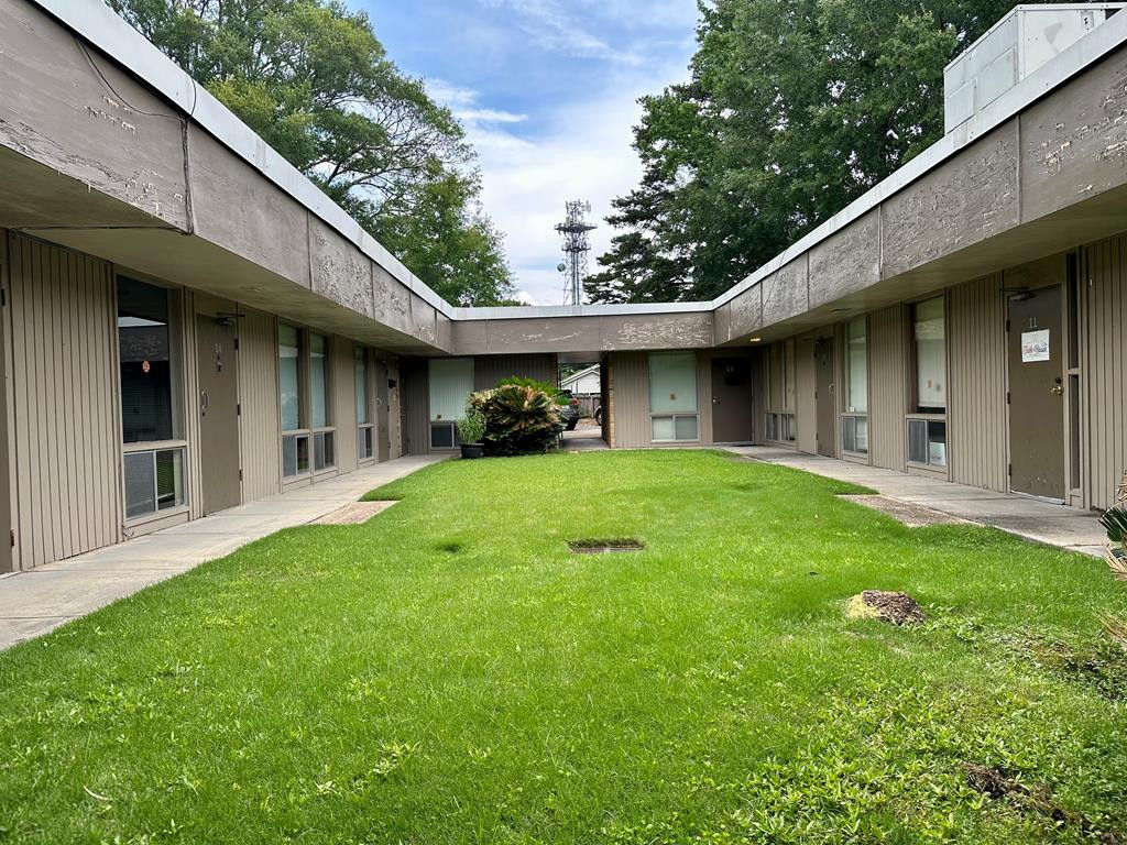 612 Delaware Avenue Property Photo 1