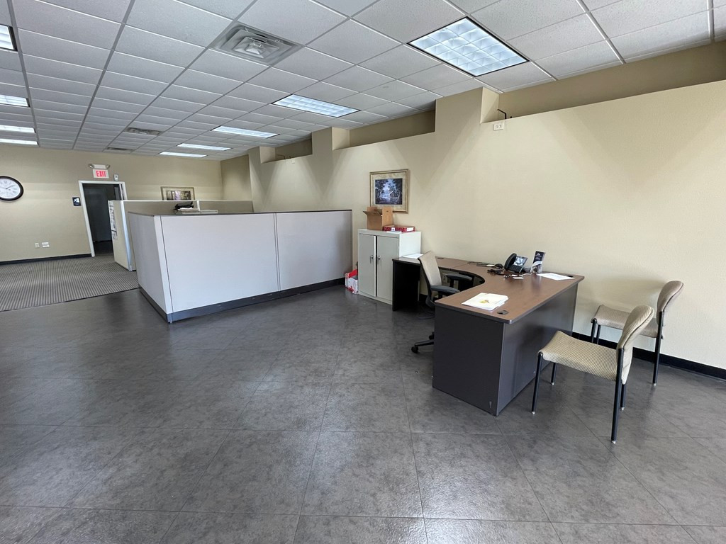 714 Brookway Boulevard Property Photo 5