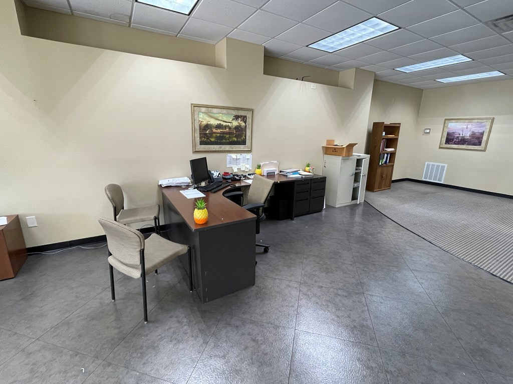 714 Brookway Boulevard Property Photo 6