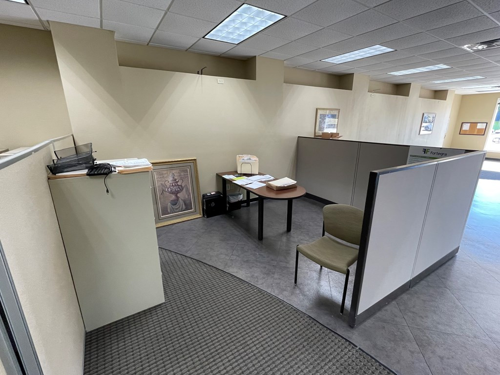 714 Brookway Boulevard Property Photo 7