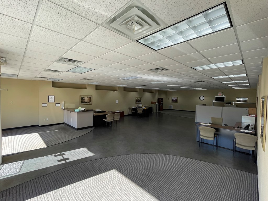 714 Brookway Boulevard Property Photo 9