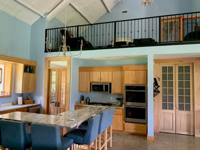 506 Quentin Road Se Property Photo 10