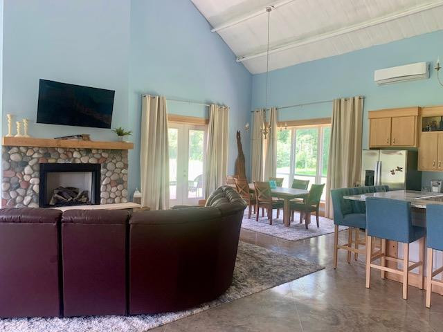 506 Quentin Road Se Property Photo 17